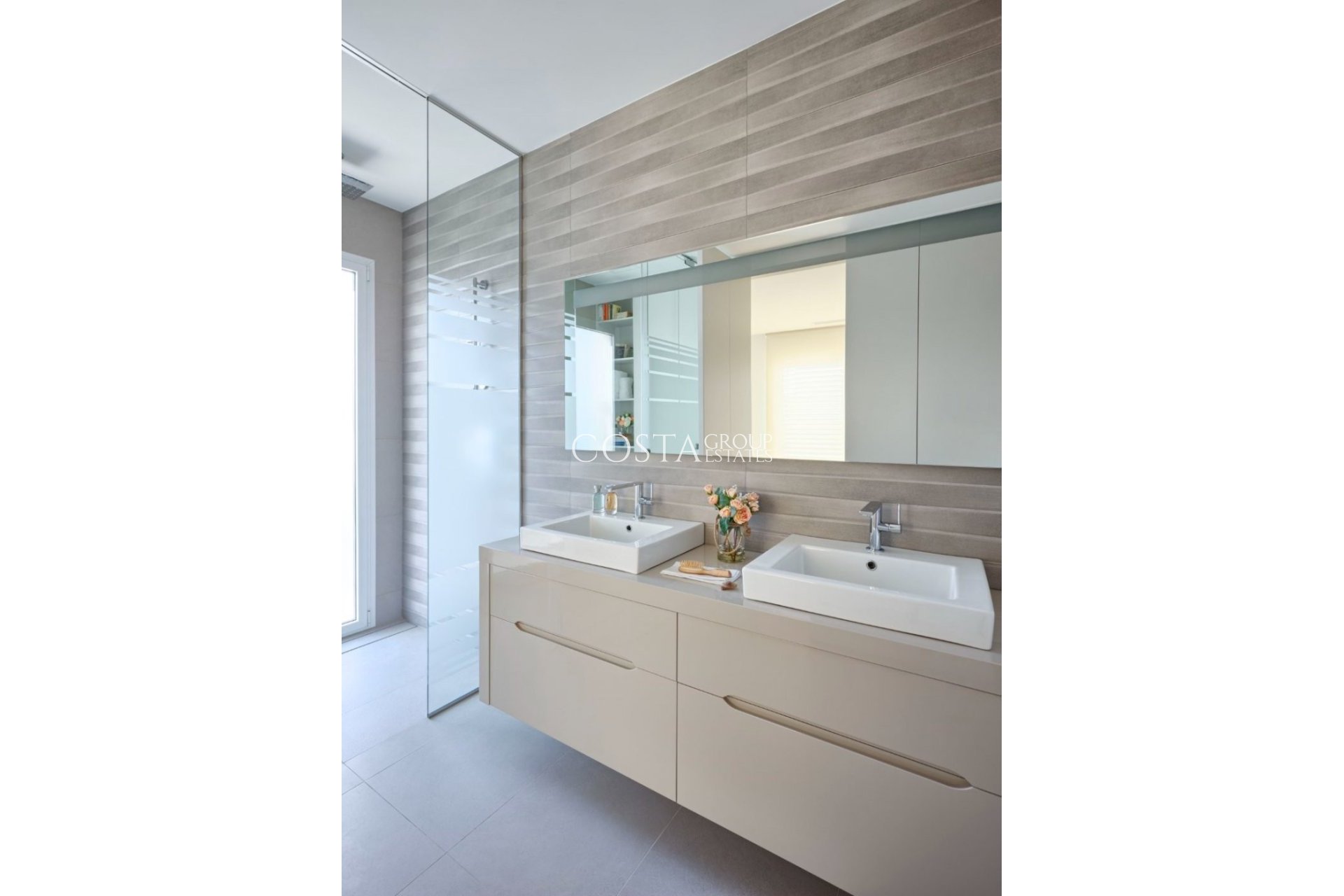 Odsprzedaż - Willa -
Orihuela - Las Colinas Golf