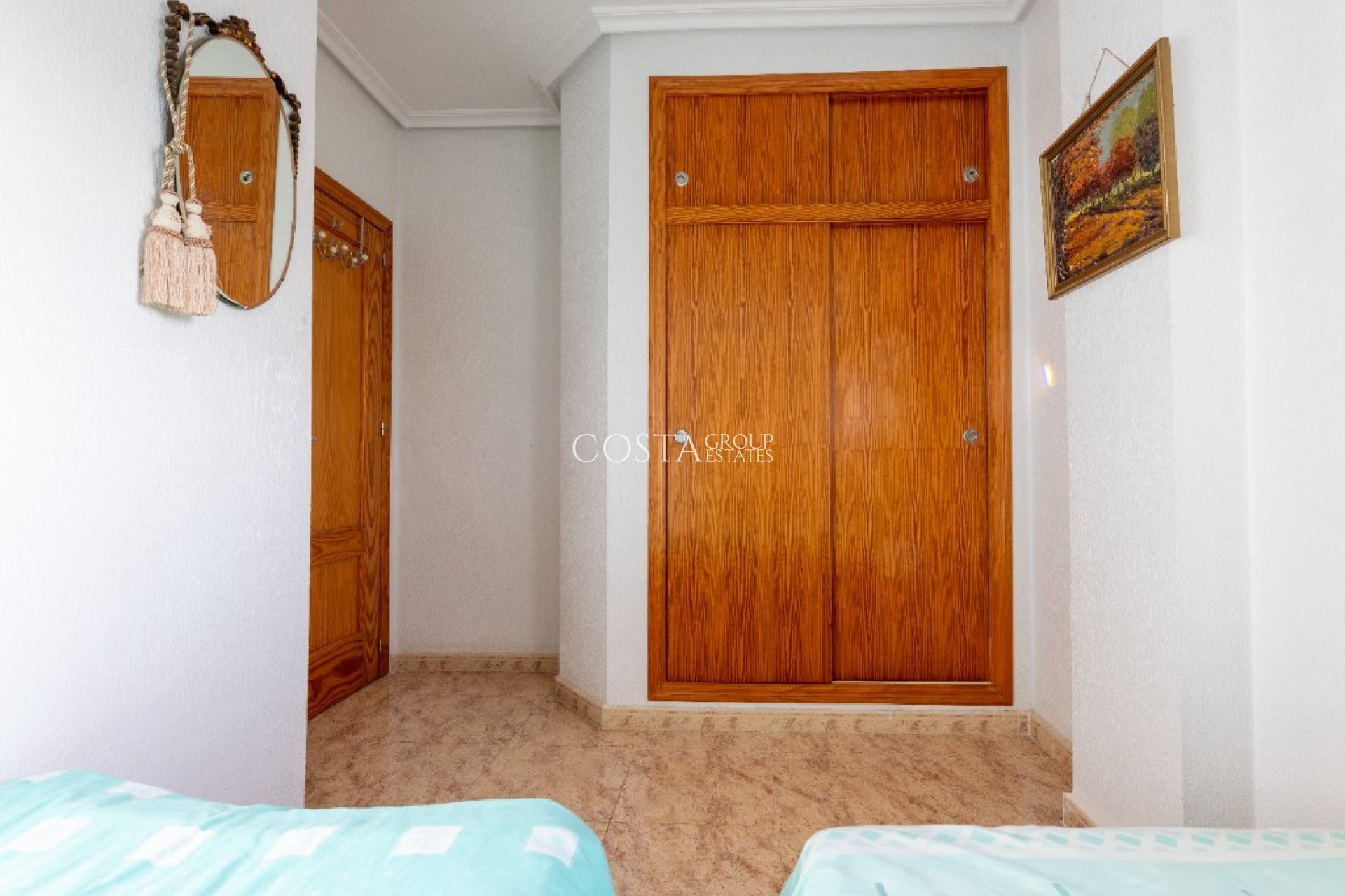 Odsprzedaż - Willa -
Orihuela - Los Altos