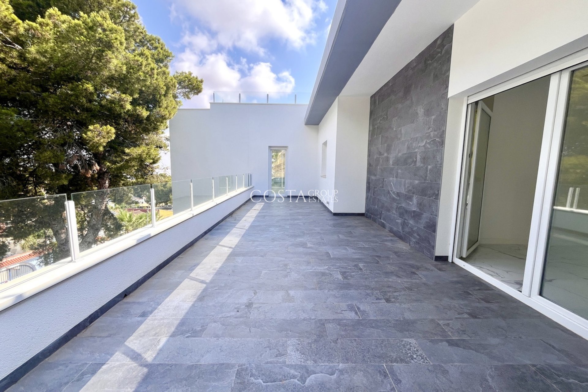 Odsprzedaż - Willa -
Orihuela - Los Balcones