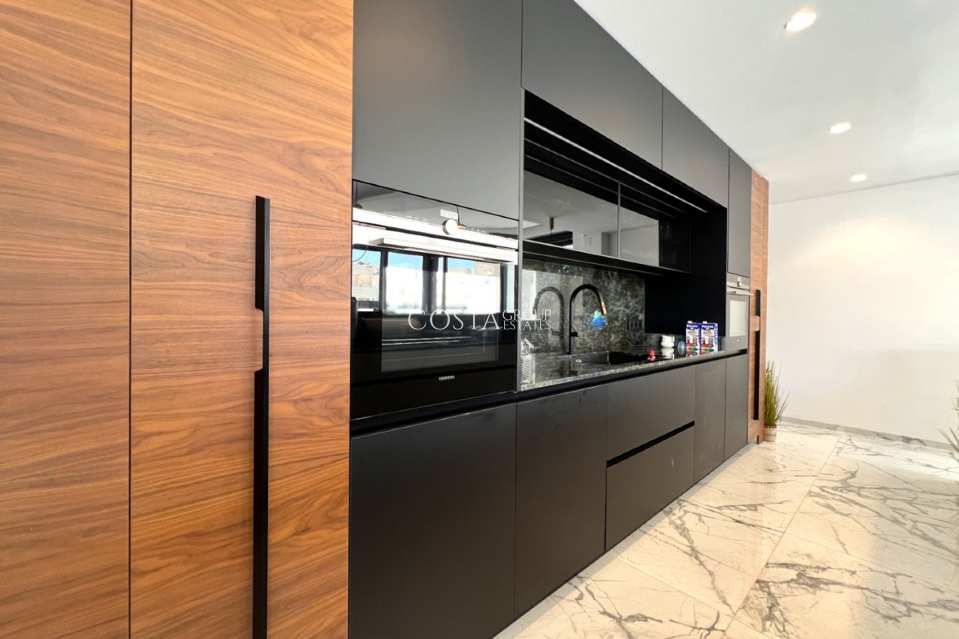 Odsprzedaż - Willa -
Orihuela - Orihuela Costa