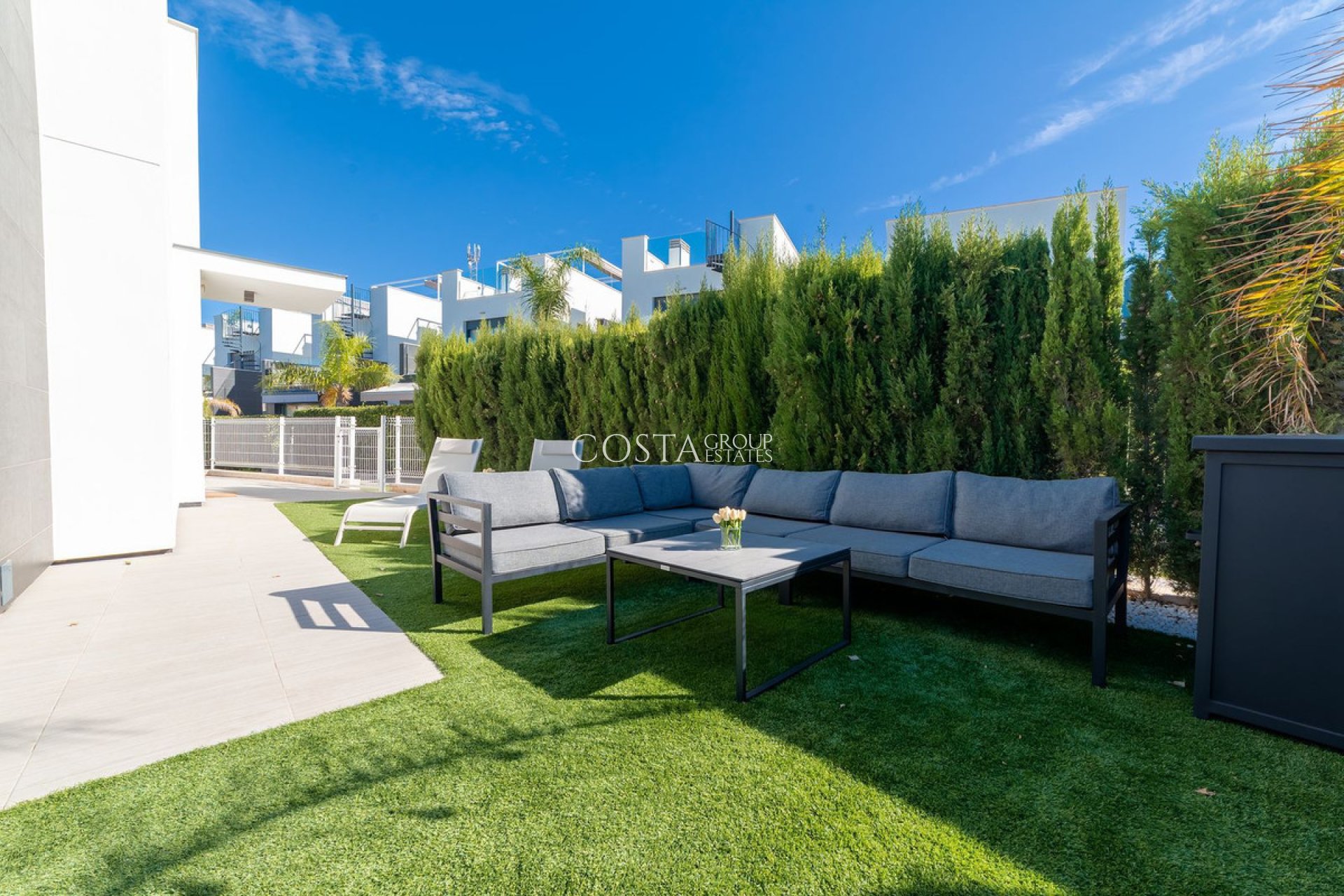 Odsprzedaż - Willa -
Orihuela - Punta Prima