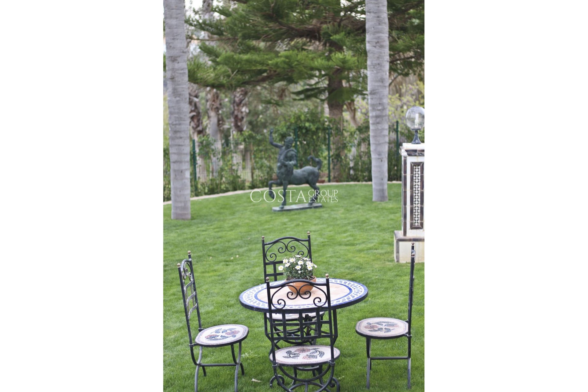 Odsprzedaż - Willa -
Orihuela - Villamartin