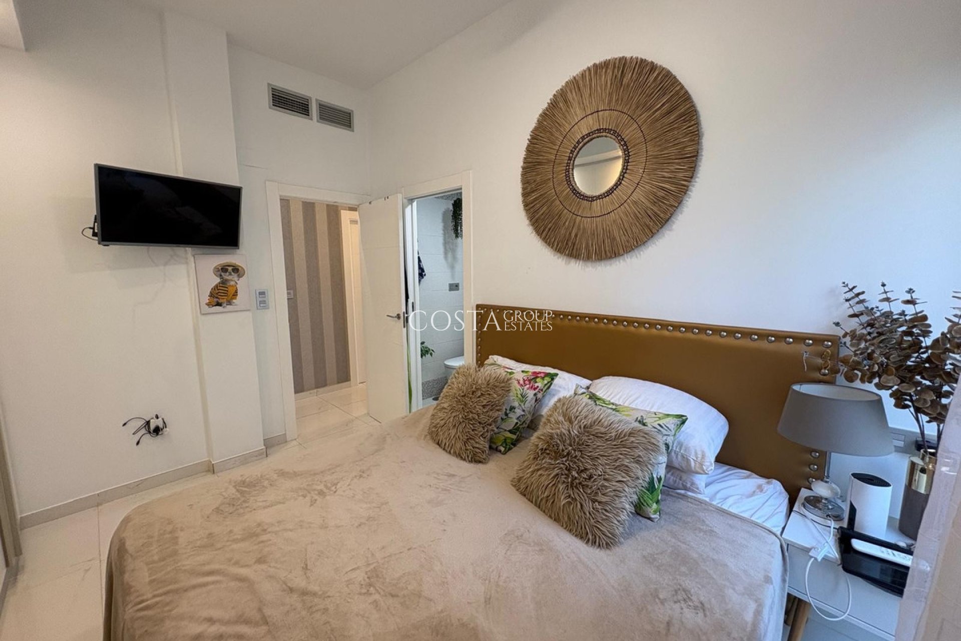 Odsprzedaż - Willa -
Orihuela - Villamartin