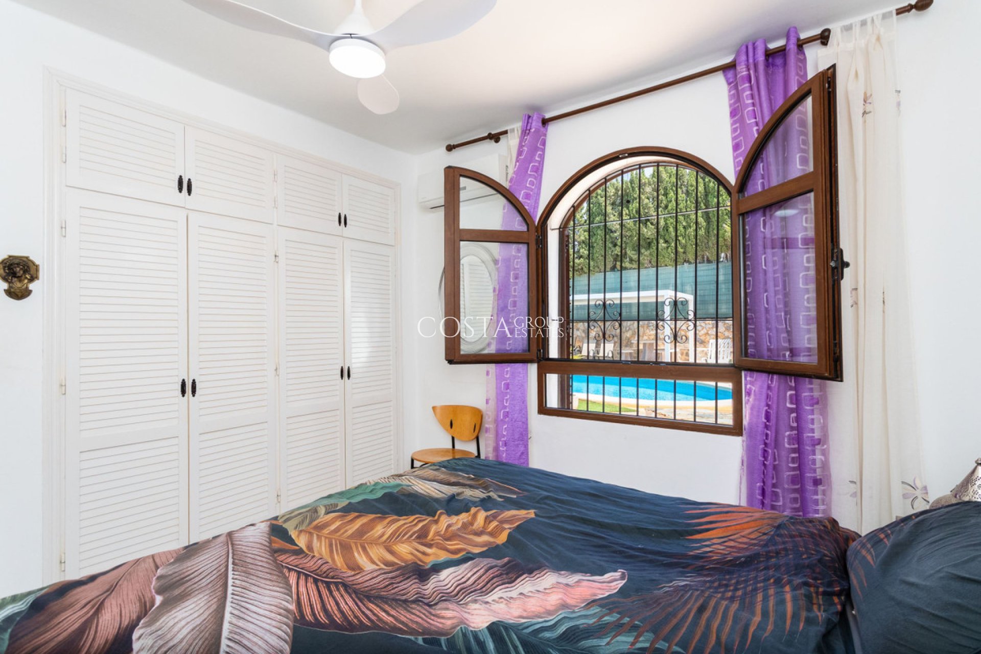 Odsprzedaż - Willa -
Orihuela - Villamartin