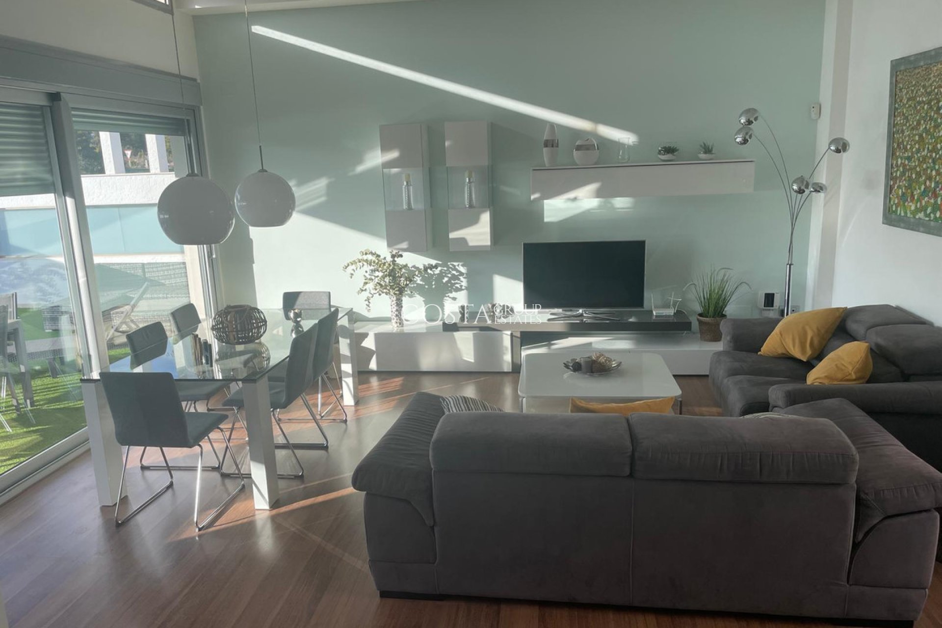 Odsprzedaż - Willa -
Pilar de la Horadada - Pilar de la Horadada Centro