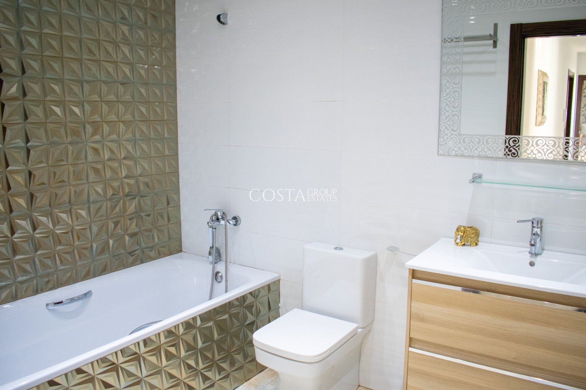 Odsprzedaż - Willa -
Pilar de la Horadada - Torre de la Horadada