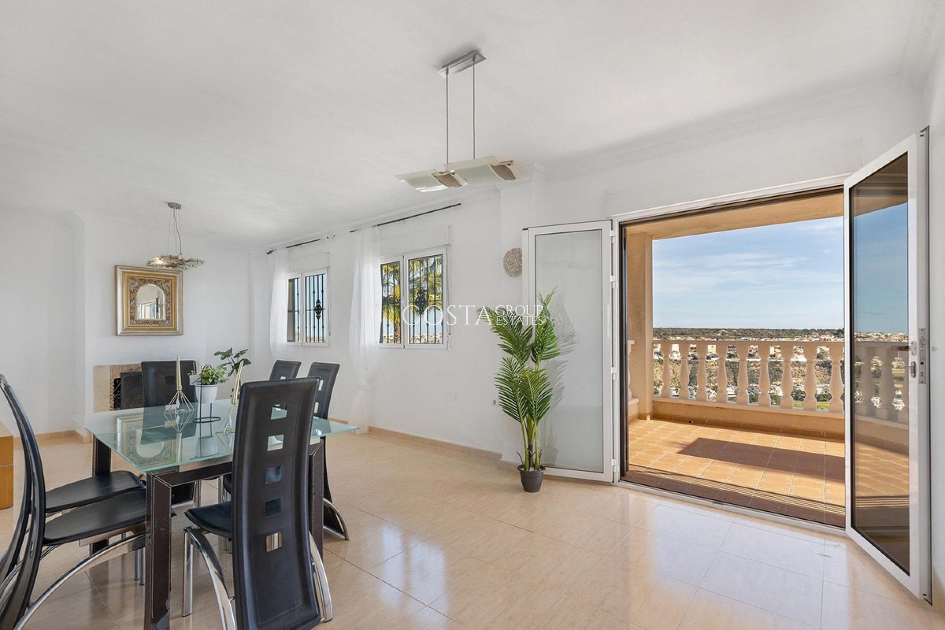 Odsprzedaż - Willa -
Rojales - Rojales Centro