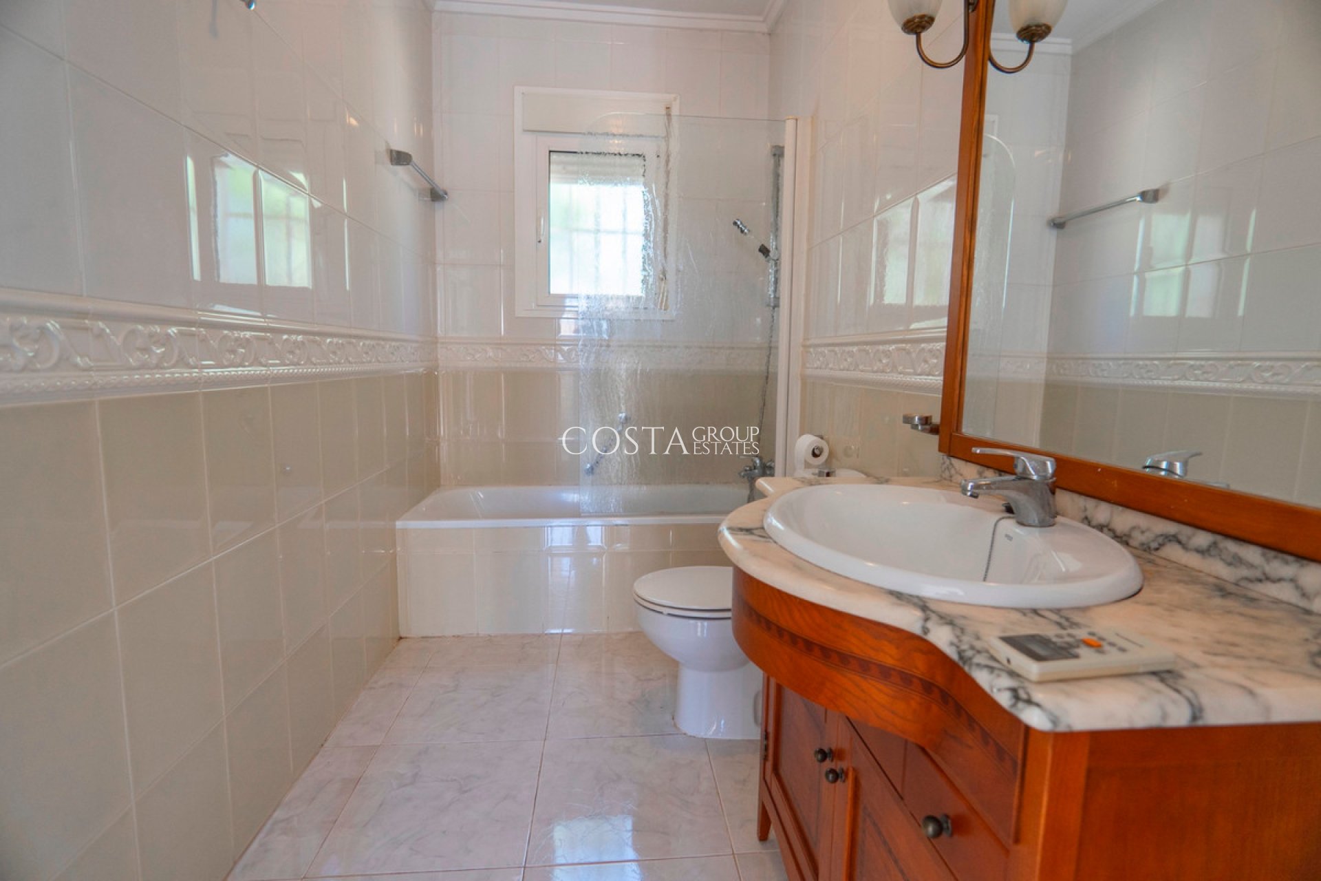 Odsprzedaż - Willa -
Rojales - Rojales Centro