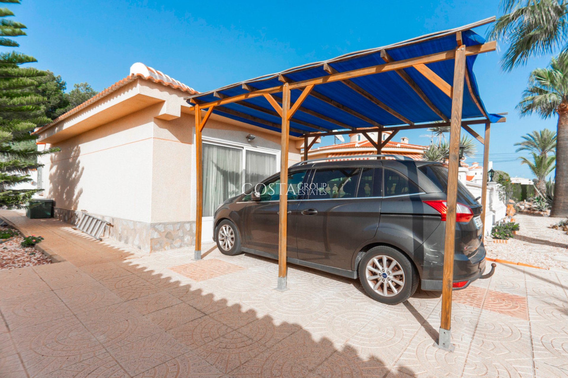 Odsprzedaż - Willa -
Rojales - Rojales Centro