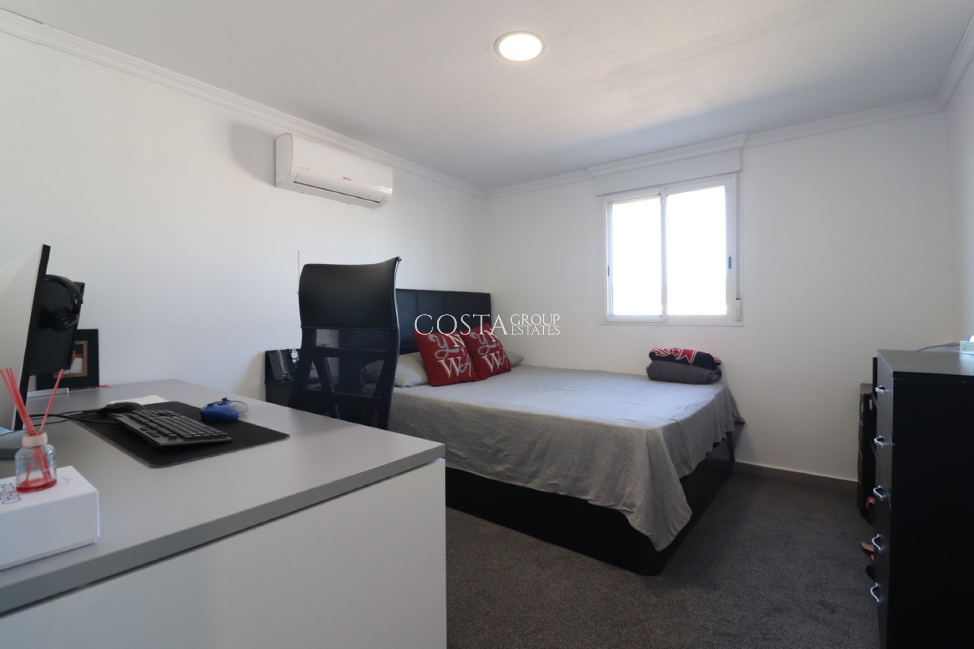 Odsprzedaż - Willa -
Rojales - Rojales Centro