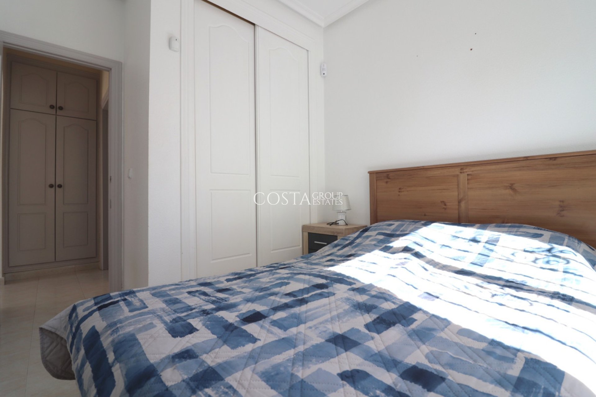 Odsprzedaż - Willa -
Rojales