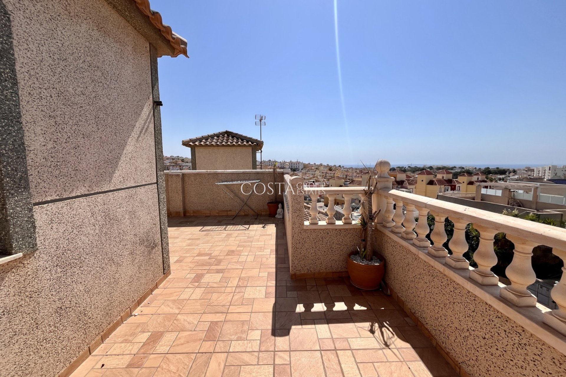 Odsprzedaż - Willa -
San Miguel de Salinas - San Miguel de Salinas Centro