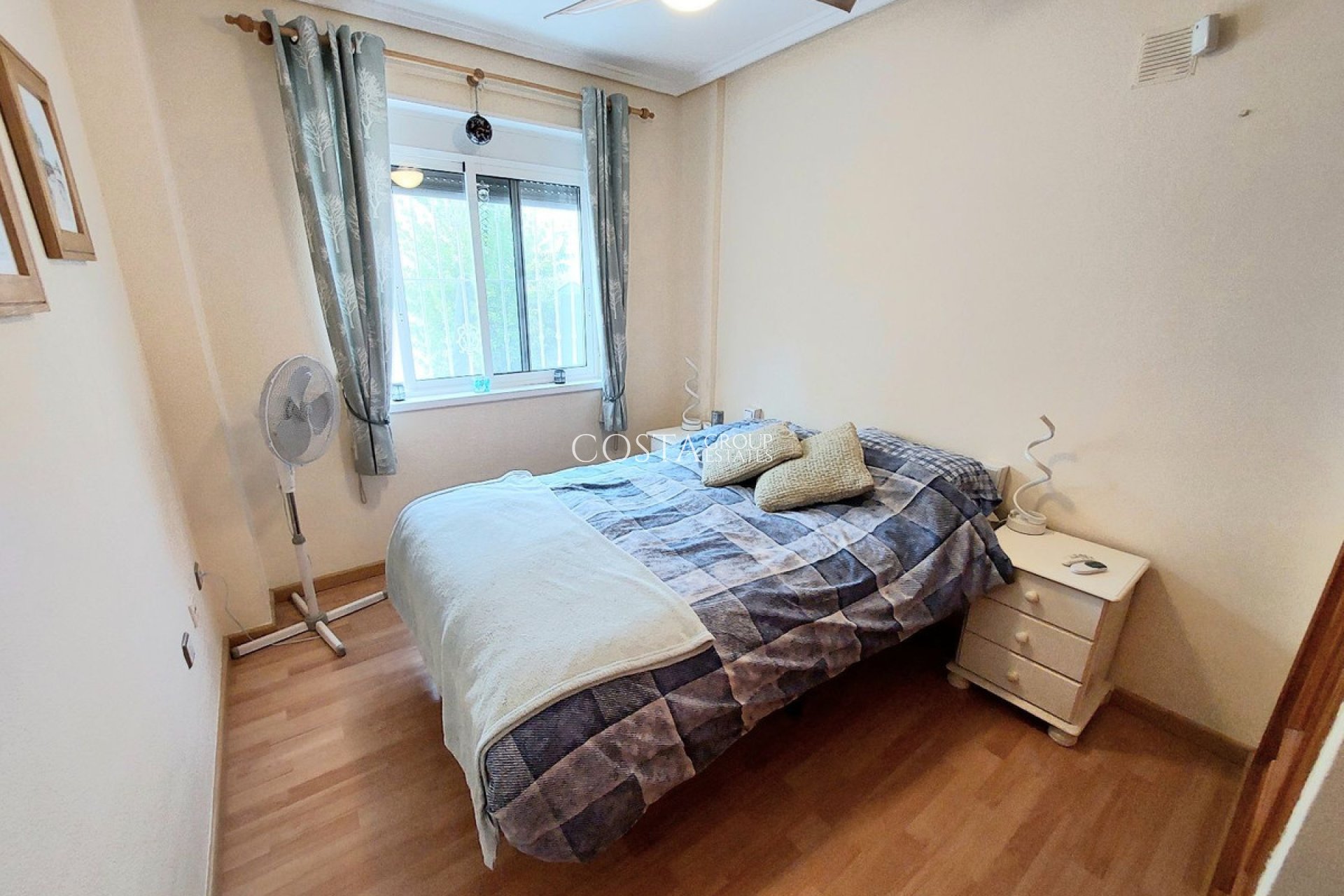 Odsprzedaż - Willa -
San Miguel de Salinas - San Miguel de Salinas Centro