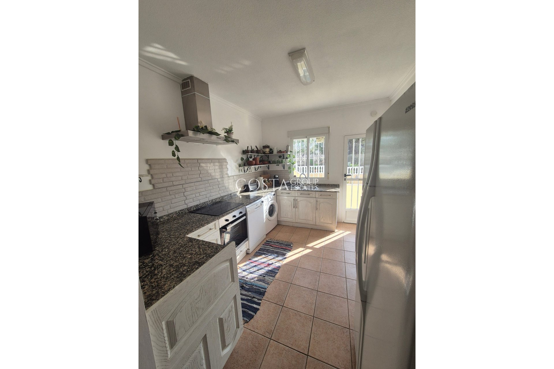 Odsprzedaż - Willa -
San Miguel de Salinas - San Miguel de Salinas Centro