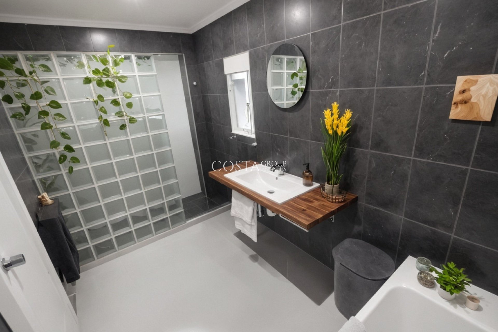 Odsprzedaż - Willa -
San Miguel de Salinas - San Miguel de Salinas Centro