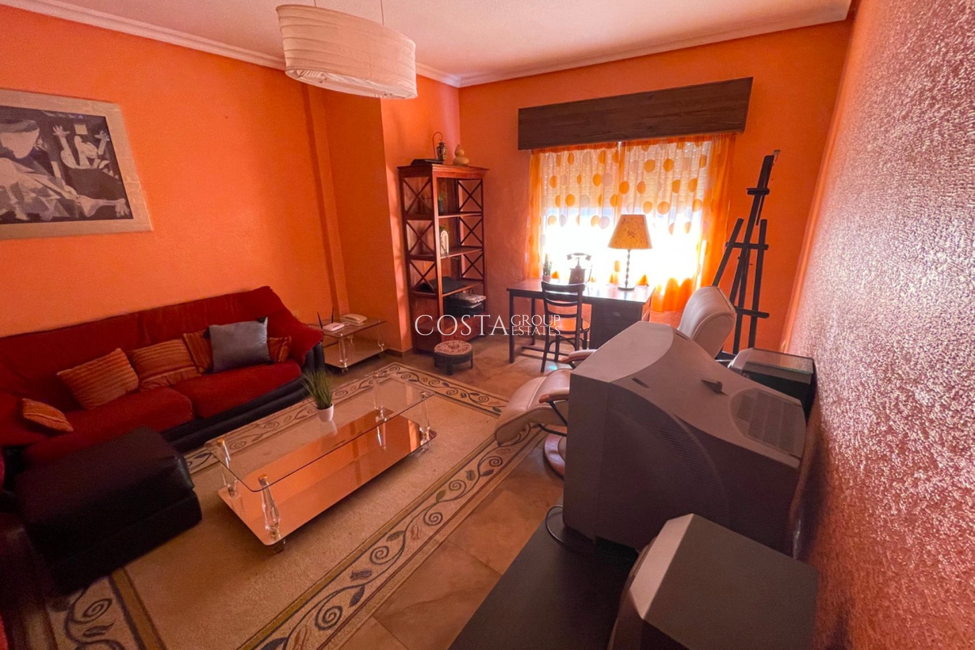 Odsprzedaż - Willa -
San Miguel de Salinas - San Miguel de Salinas Centro