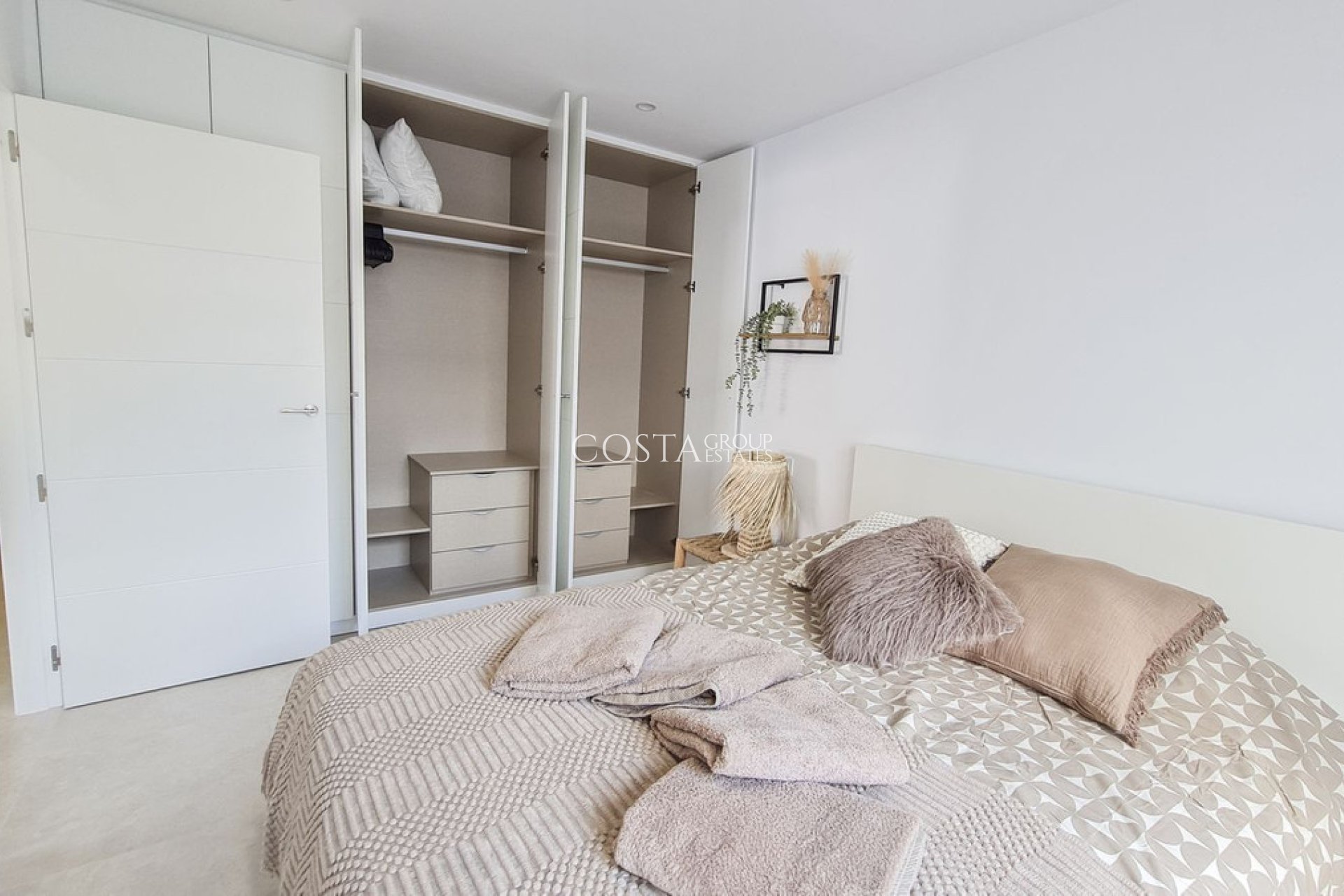 Odsprzedaż - Willa -
San Pedro del Pinatar - San Pedro del Pinatar Centro