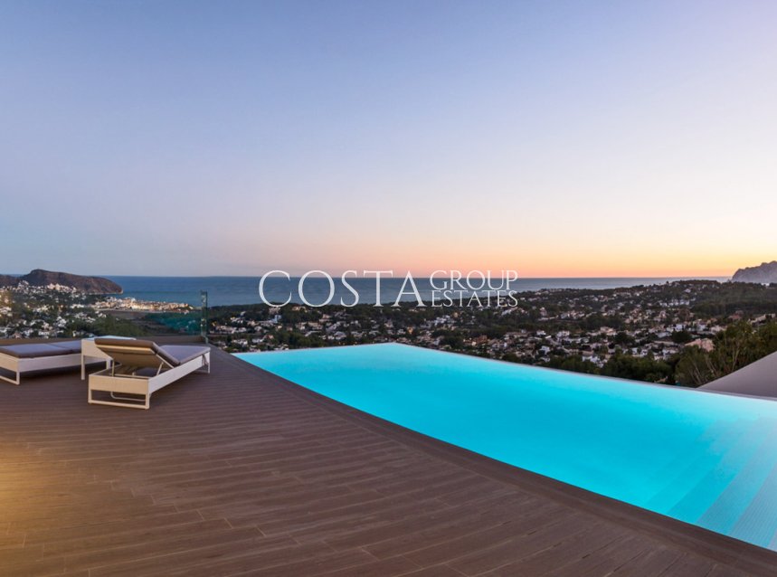 Odsprzedaż - Willa -
Teulada - Moraira