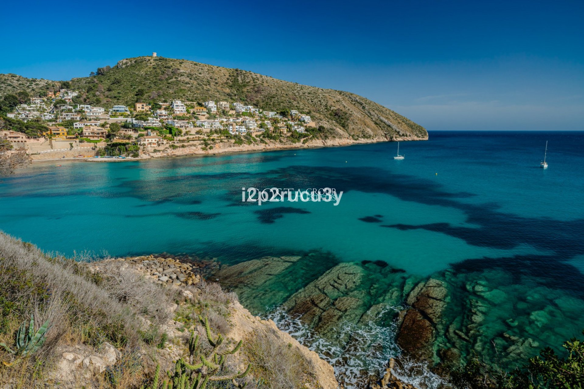 Odsprzedaż - Willa -
Teulada - Moraira