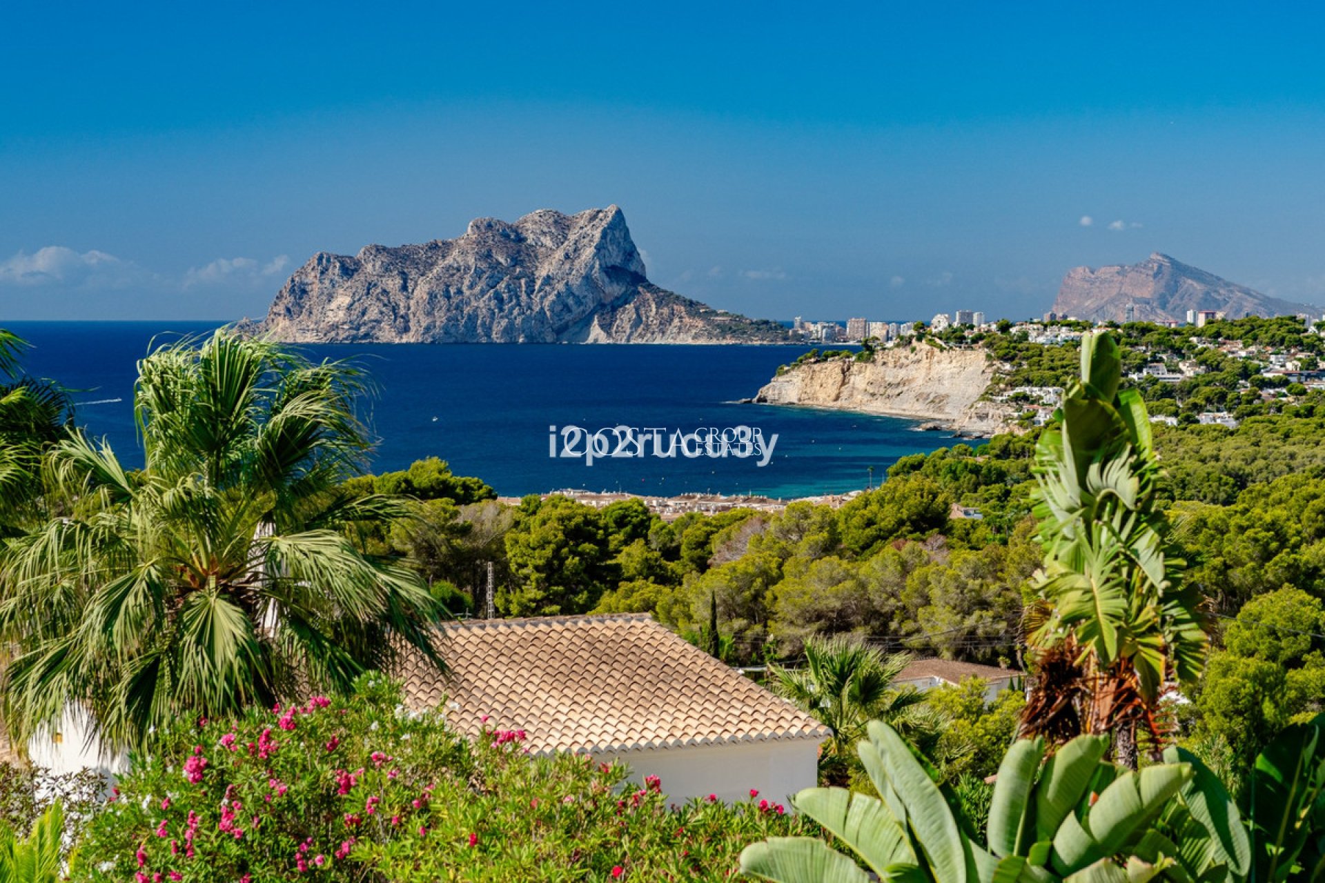 Odsprzedaż - Willa -
Teulada - Moraira