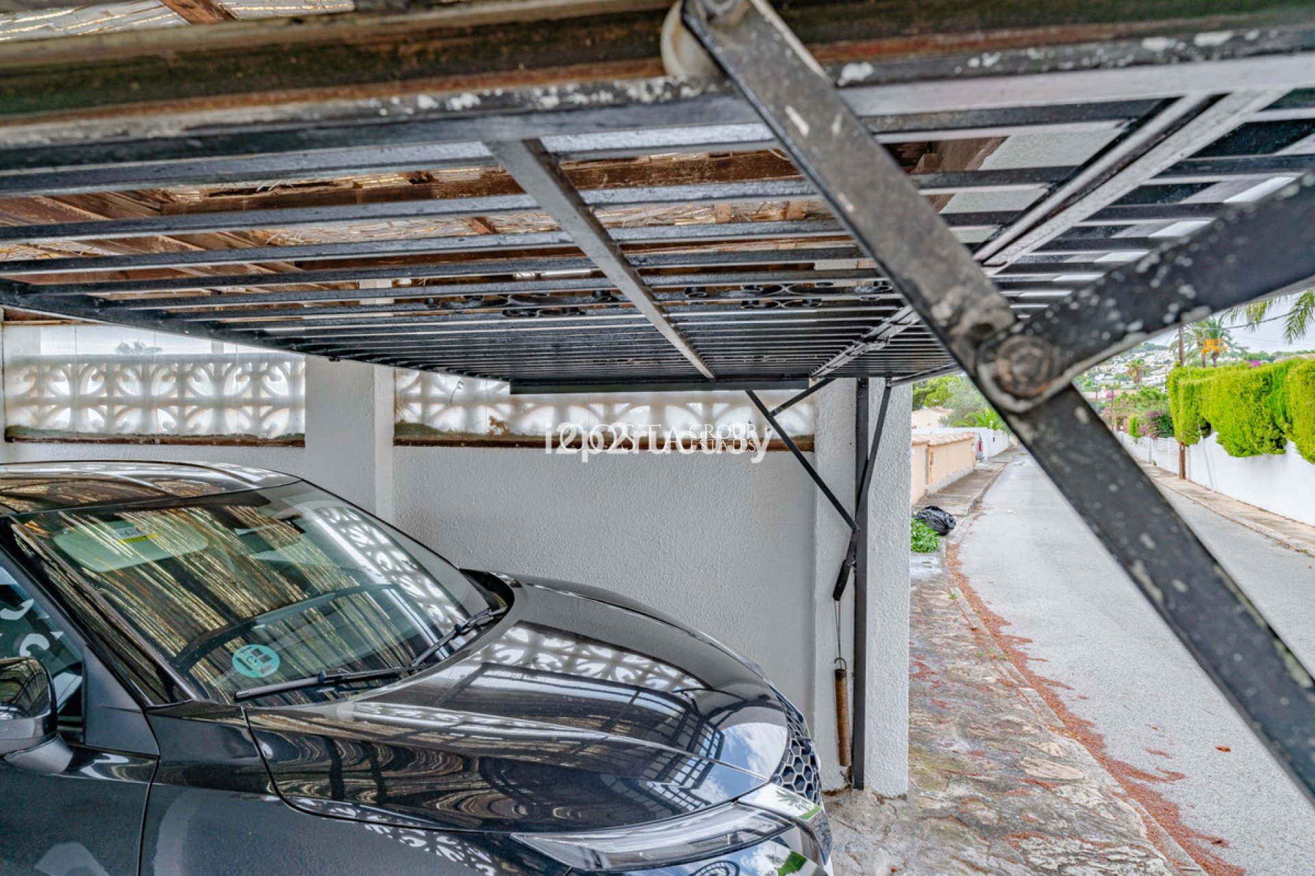 Odsprzedaż - Willa -
Teulada - Moraira