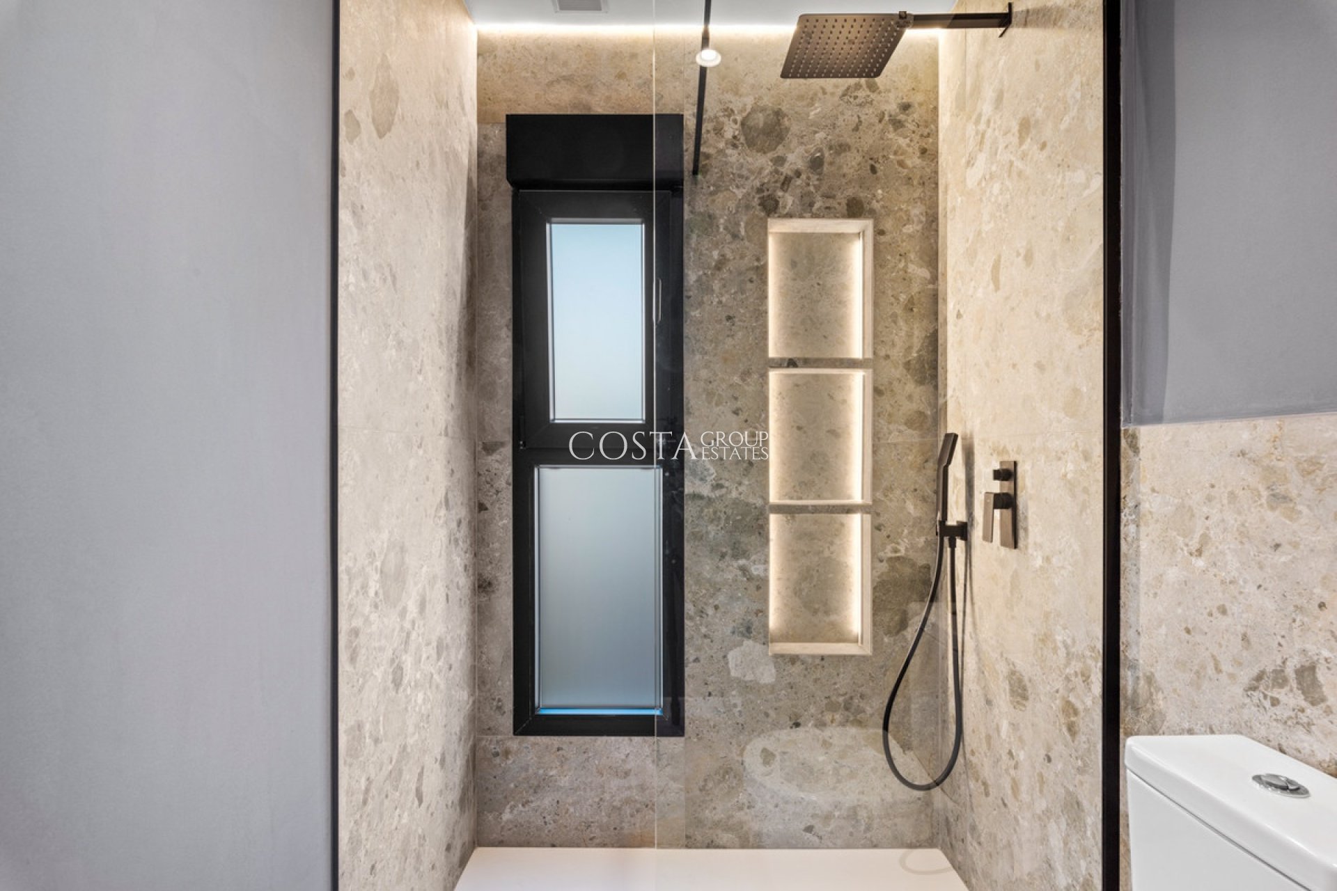 Odsprzedaż - Willa -
Torrevieja - El Chaparral