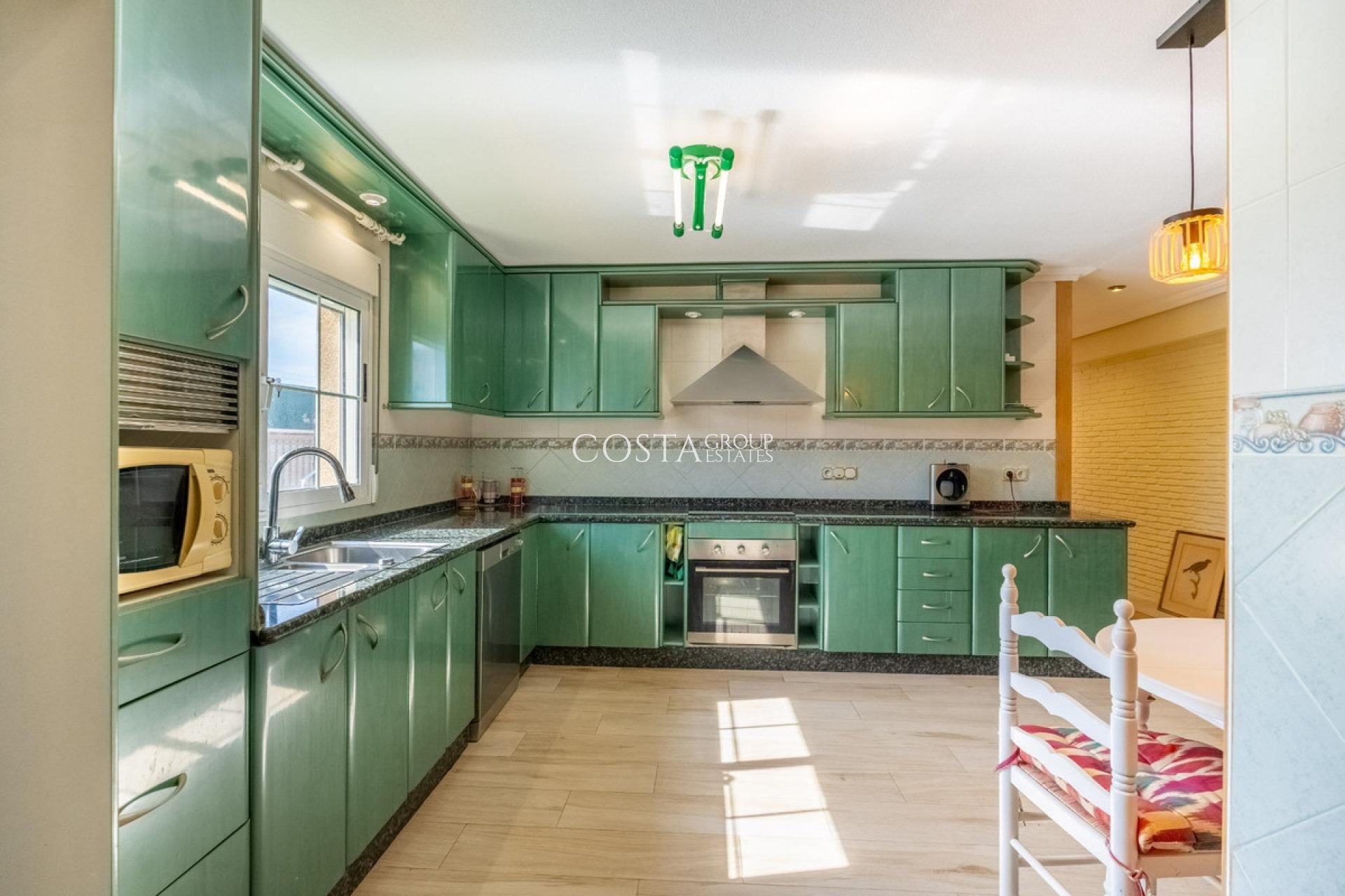 Odsprzedaż - Willa -
Torrevieja - El Chaparral