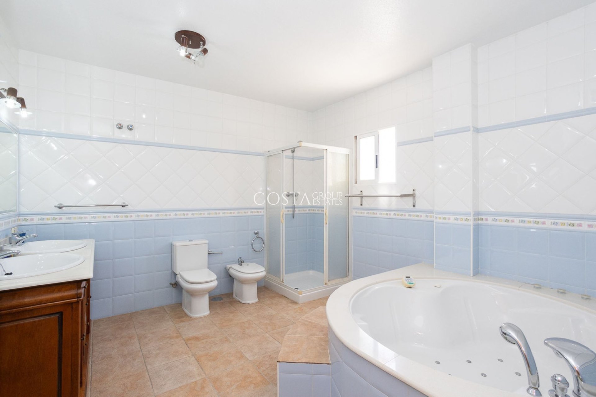 Odsprzedaż - Willa -
Torrevieja - La Siesta