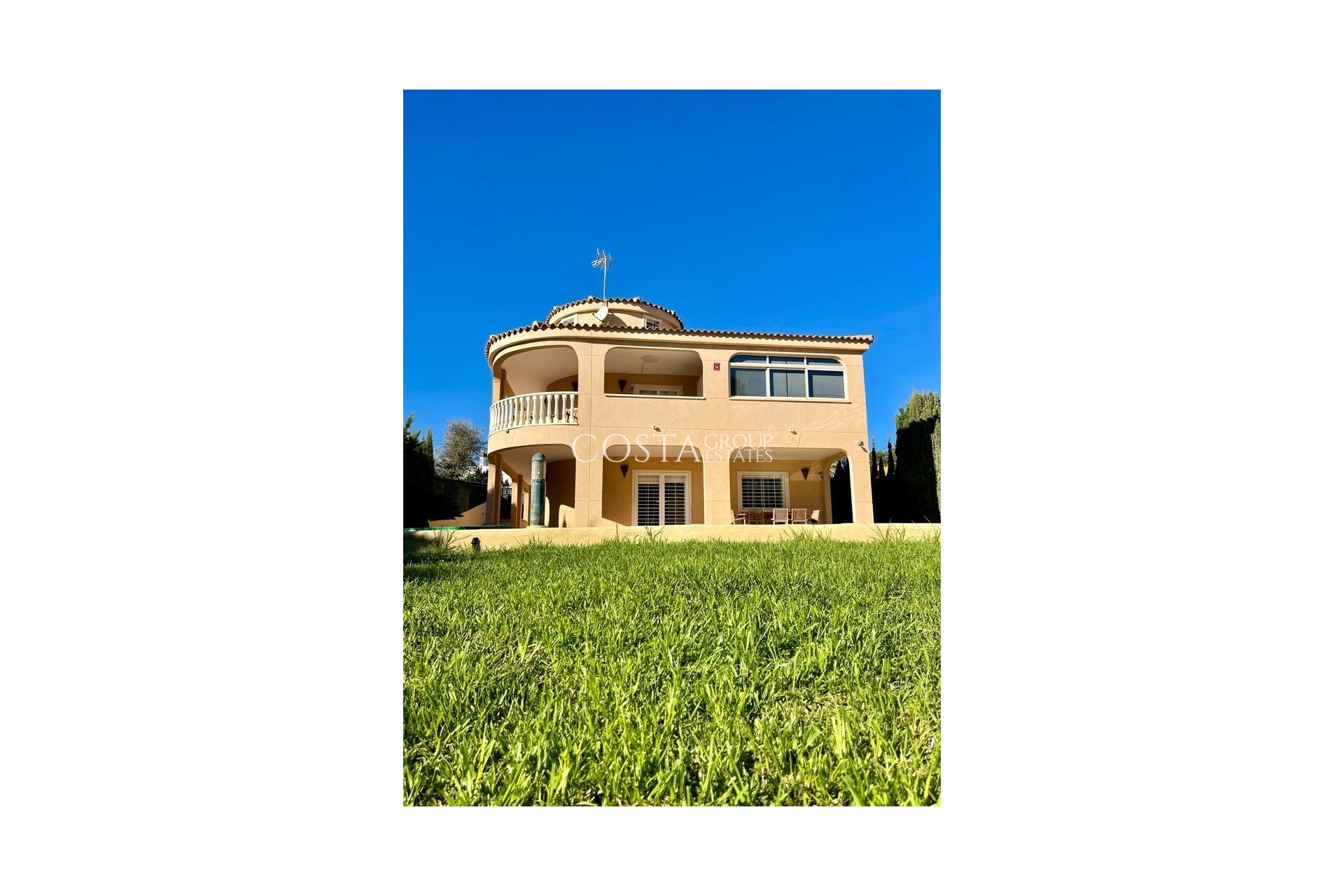 Odsprzedaż - Willa -
Torrevieja - Los Balcones