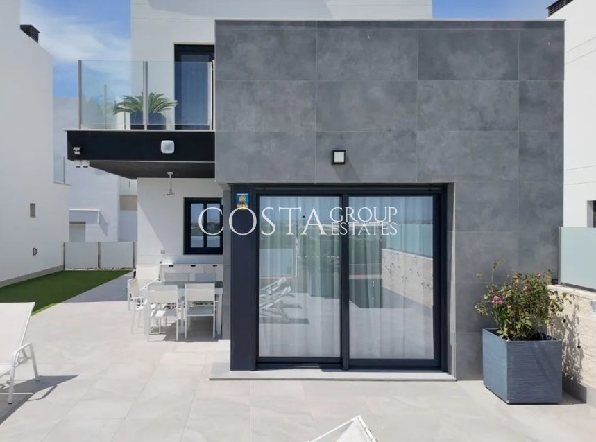 Odsprzedaż - Willa -
Torrevieja - Los Balcones