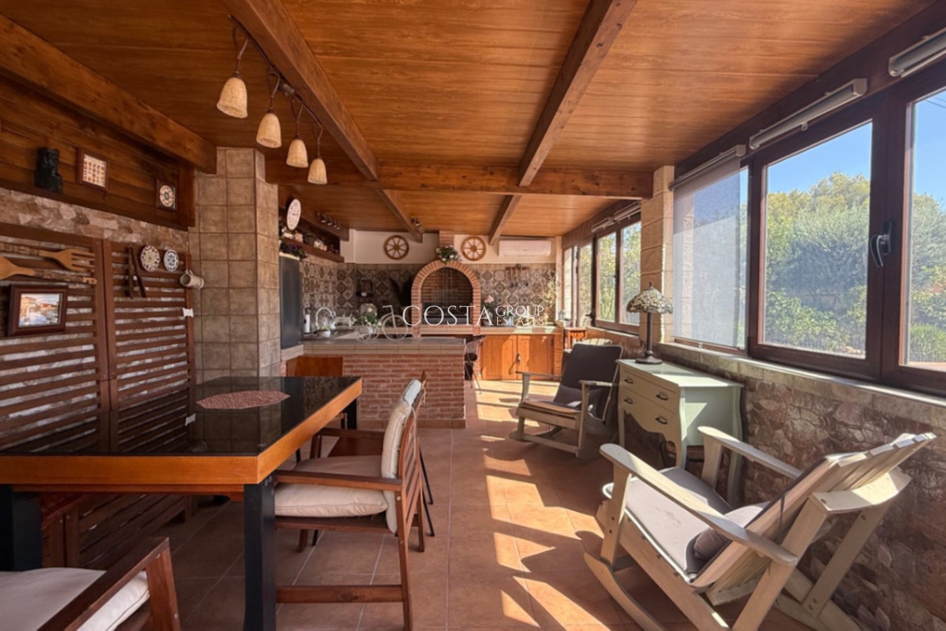 Odsprzedaż - Willa -
Torrevieja - Torrevieja Centro