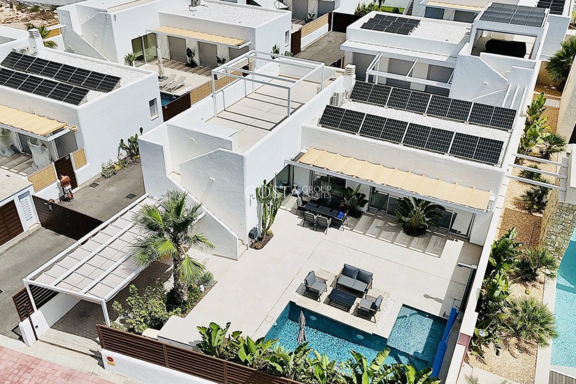 Odsprzedaż - Willa -
Torrevieja - Torrevieja Centro