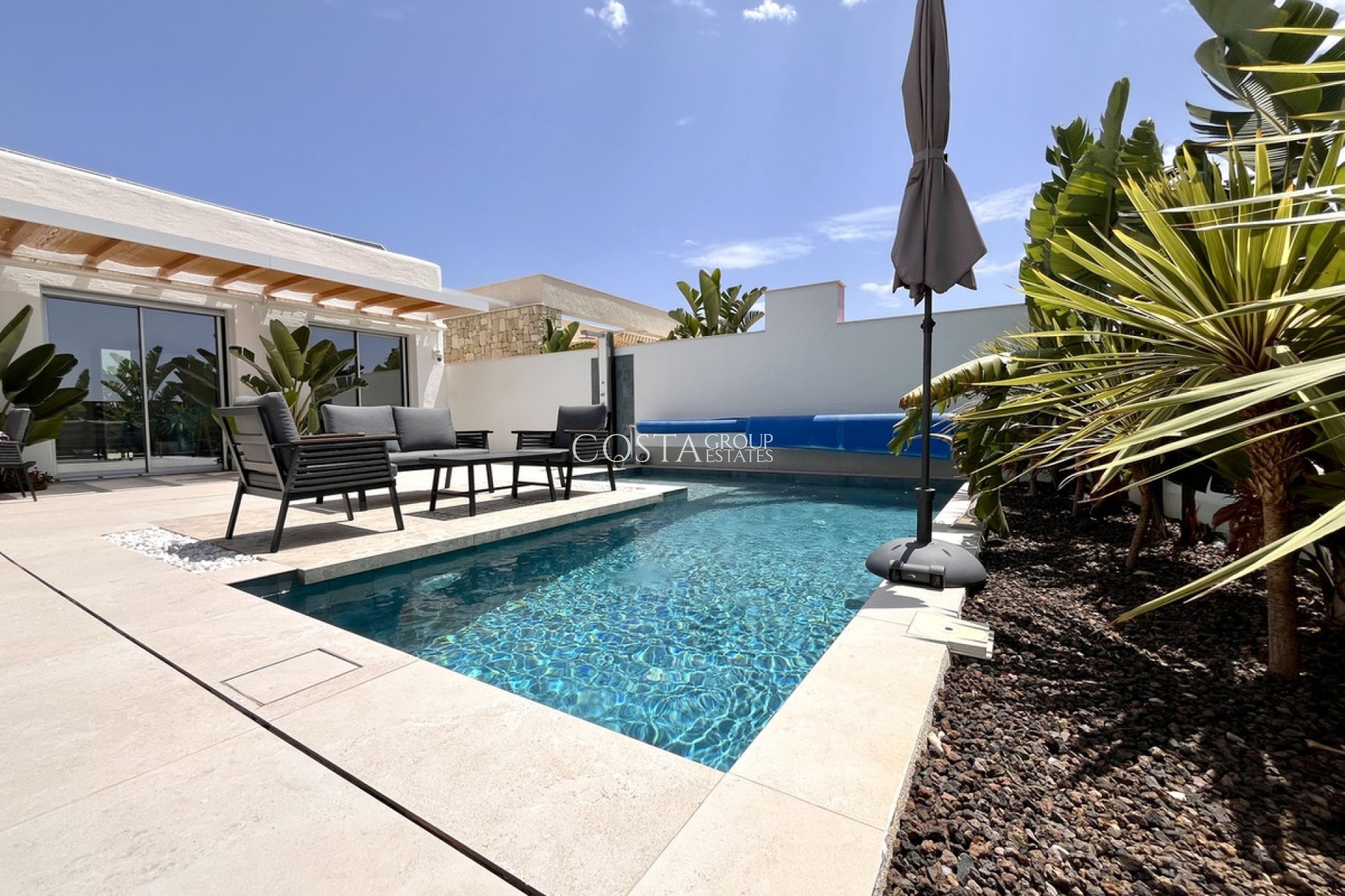 Odsprzedaż - Willa -
Torrevieja - Torrevieja Centro