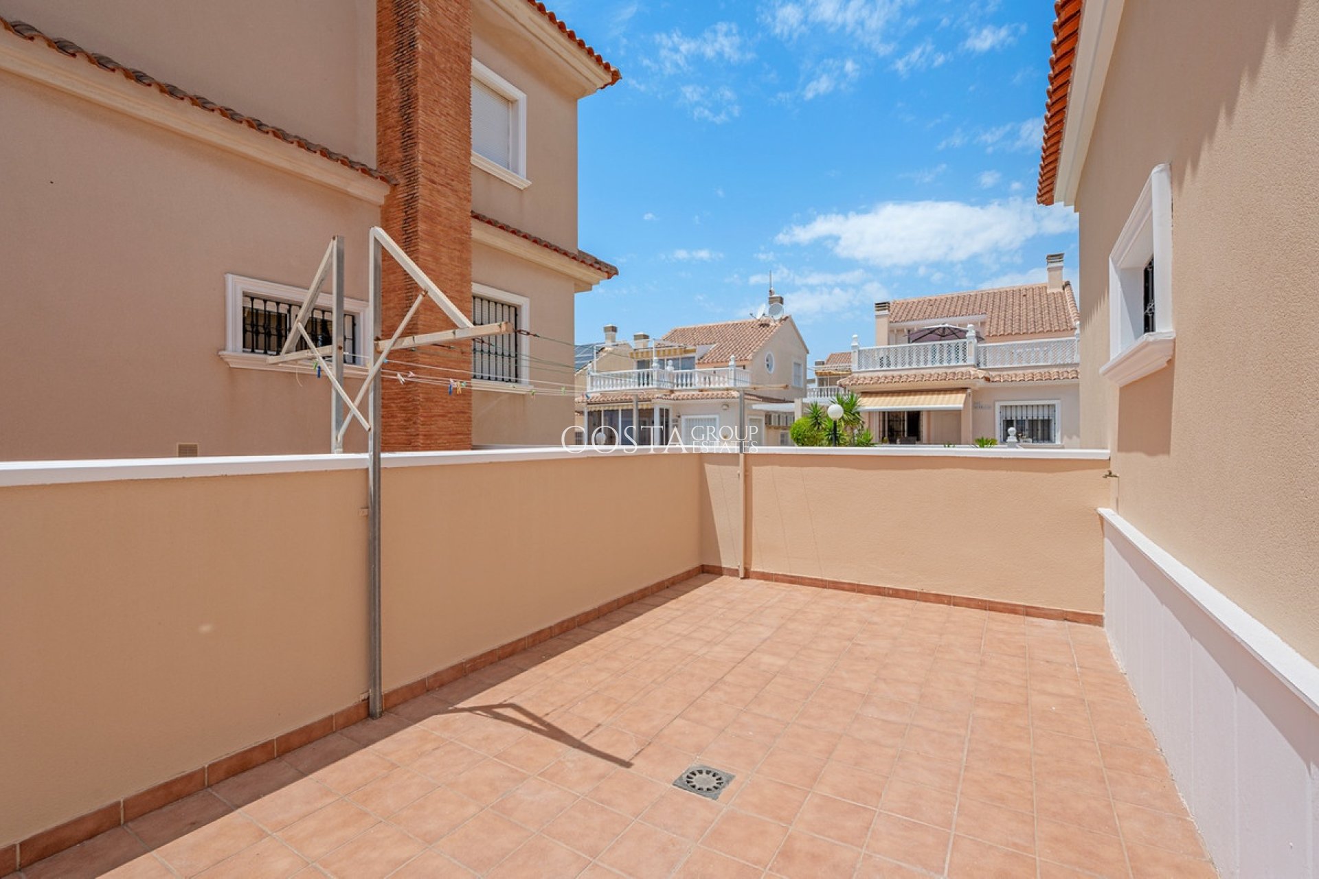 Odsprzedaż - Willa -
Torrevieja - Torrevieja Centro