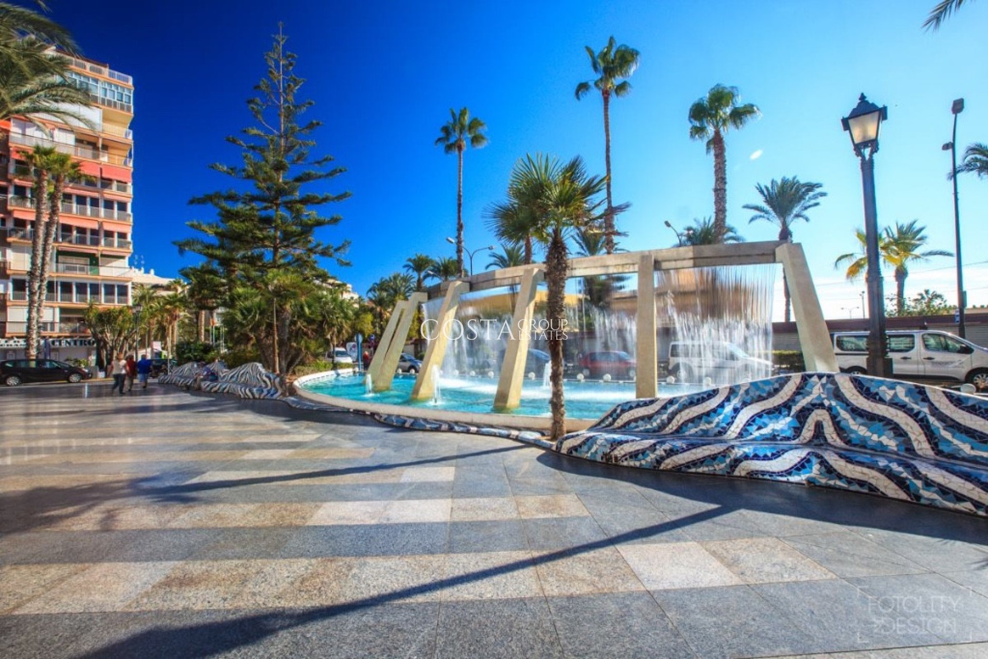 Odsprzedaż - Willa -
Torrevieja - Torrevieja Centro