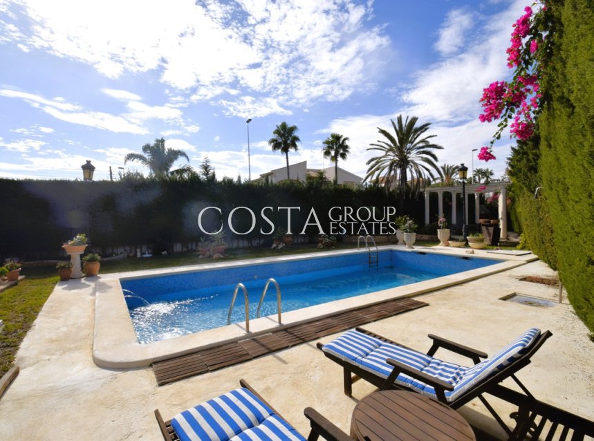 Odsprzedaż - Willa -
Torrevieja - Torrevieja Centro