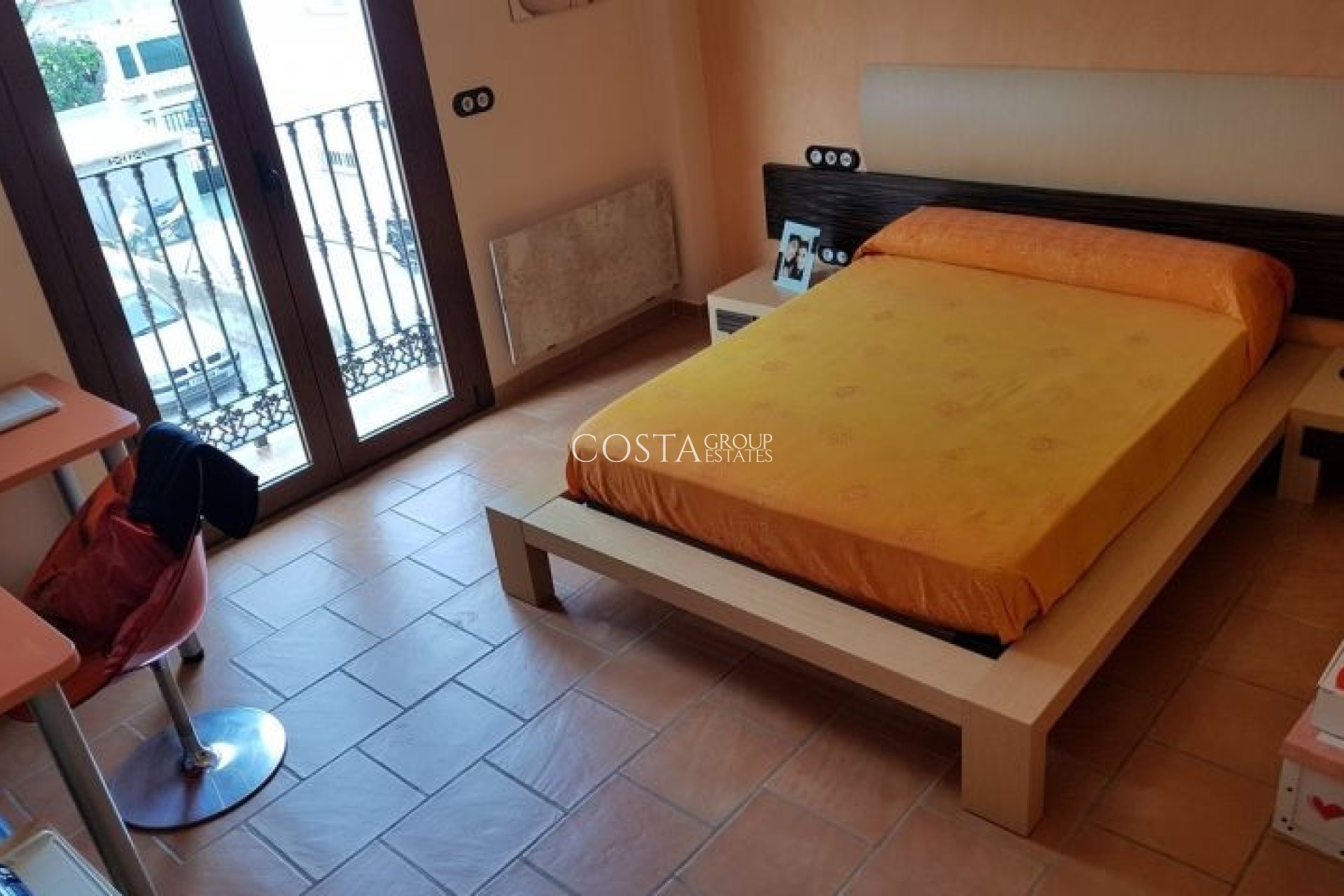 Odsprzedaż - Willa -
Torrevieja - Torrevieja Centro