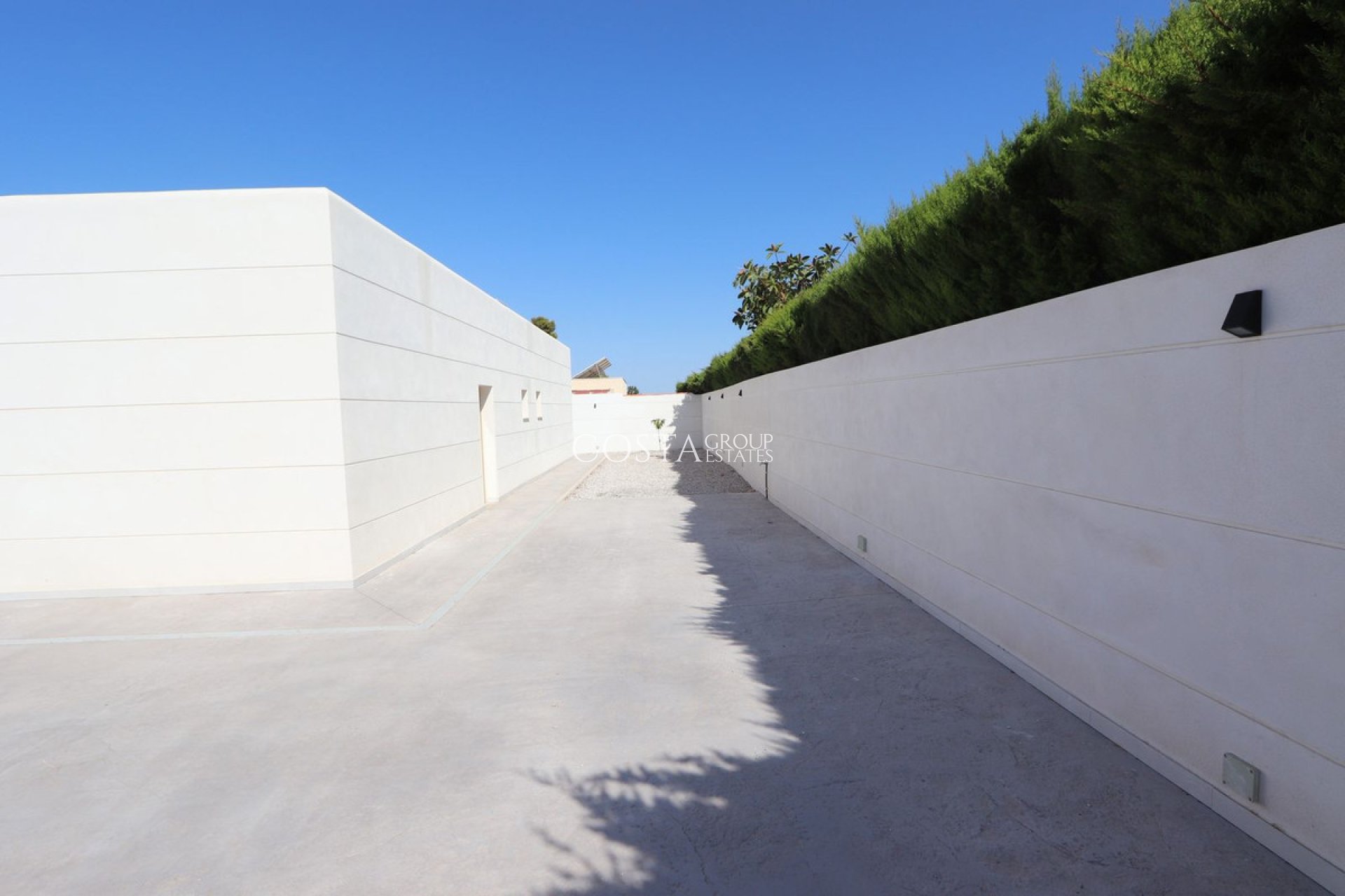 Odsprzedaż - Willa -
Torrevieja - Torrevieja Centro