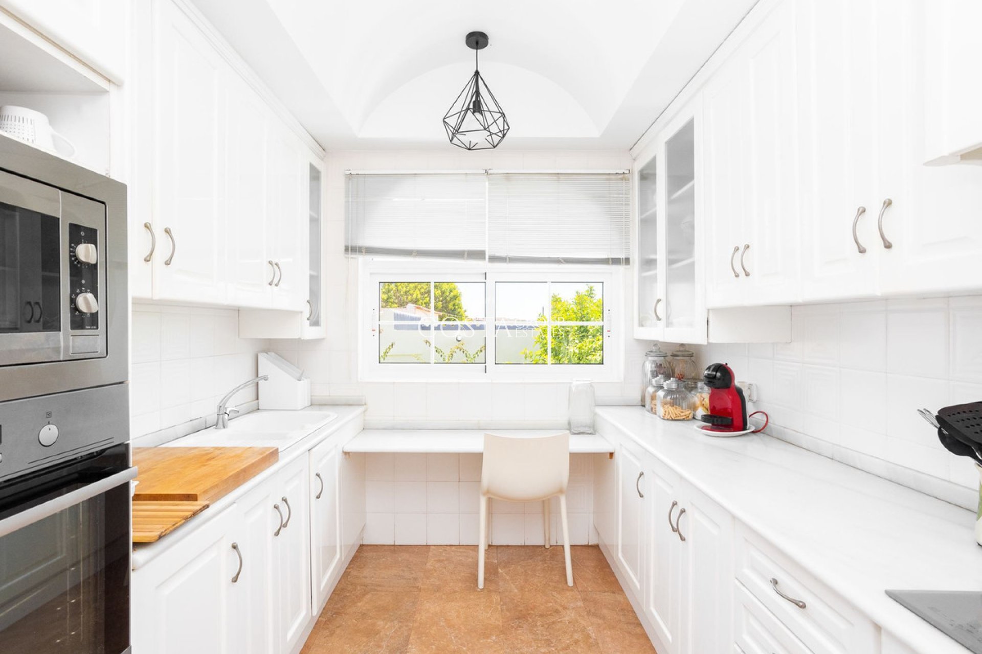 Odsprzedaż - Willa -
Torrevieja