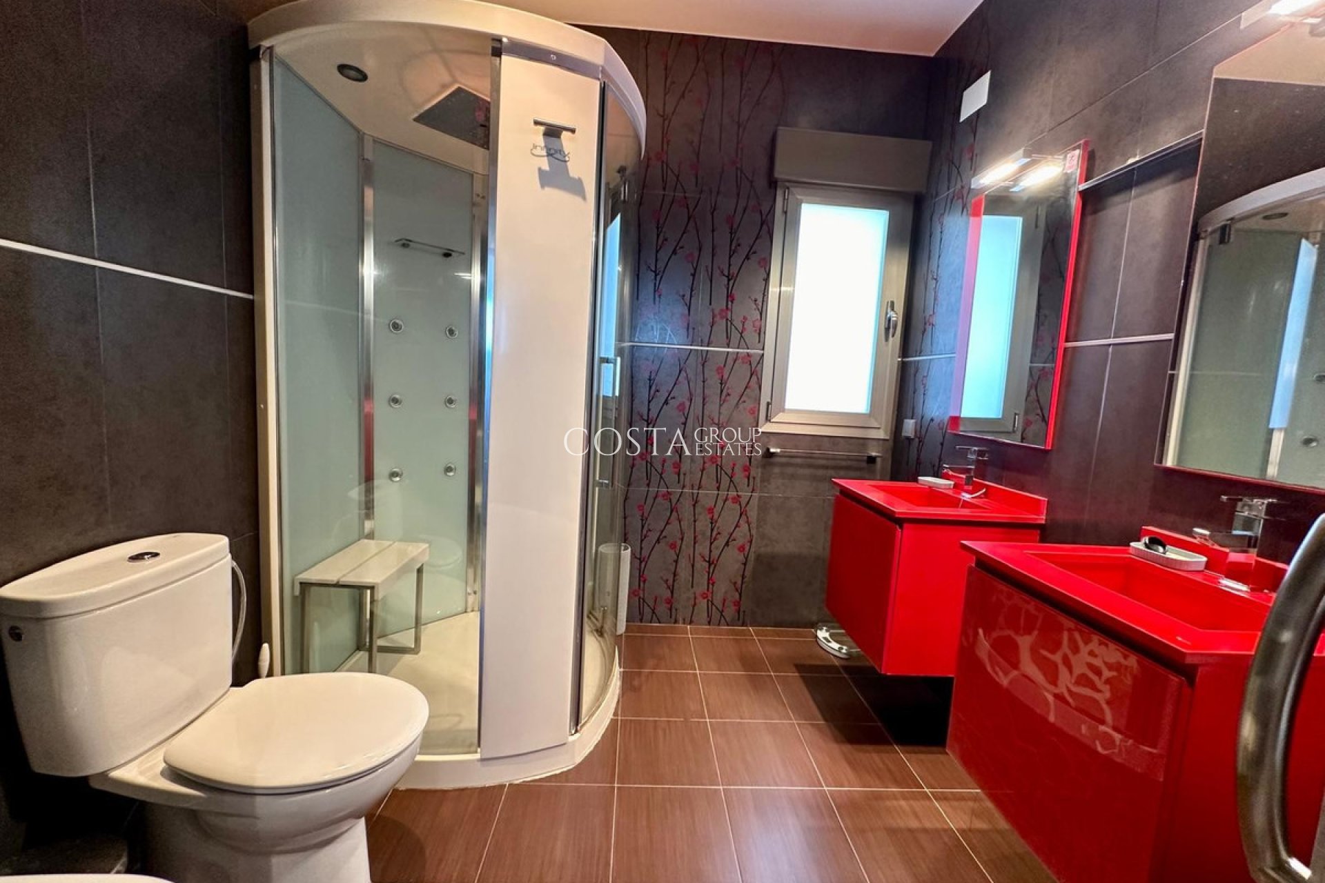 Odsprzedaż - Willa -
Yecla - Yecla Centro