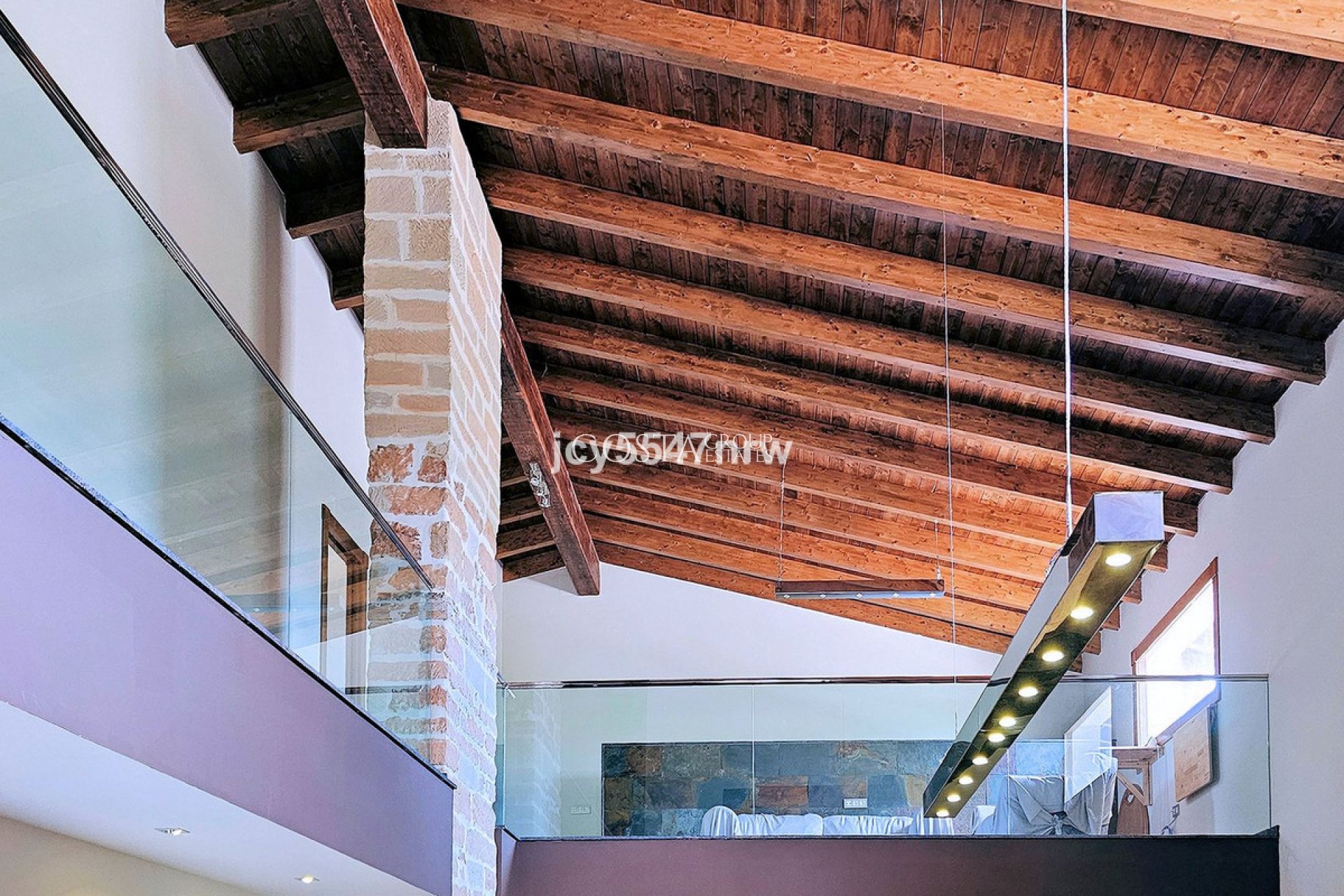 Odsprzedaż - Willa -
Yecla - Yecla Centro