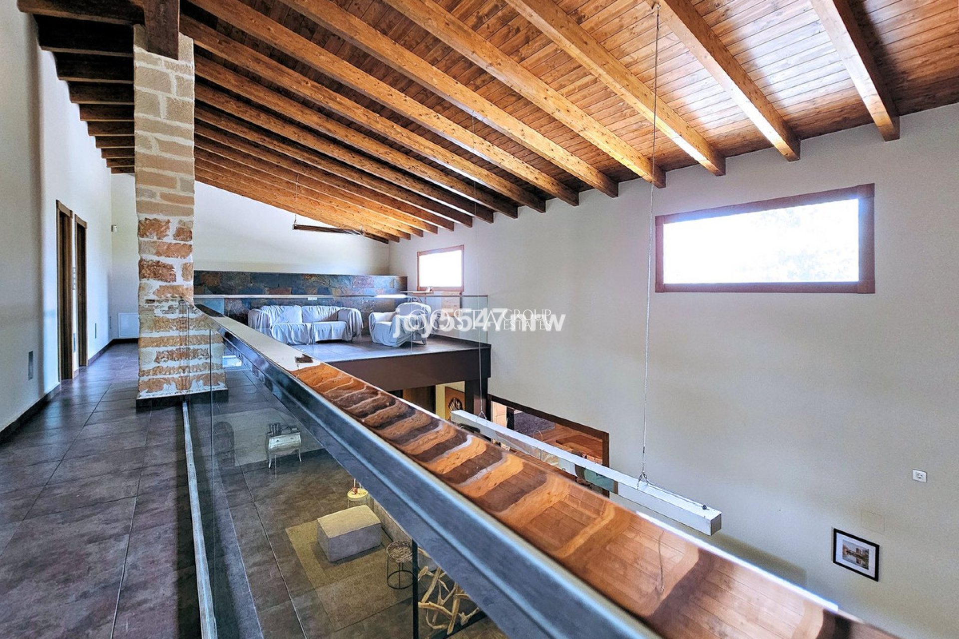 Odsprzedaż - Willa -
Yecla - Yecla Centro