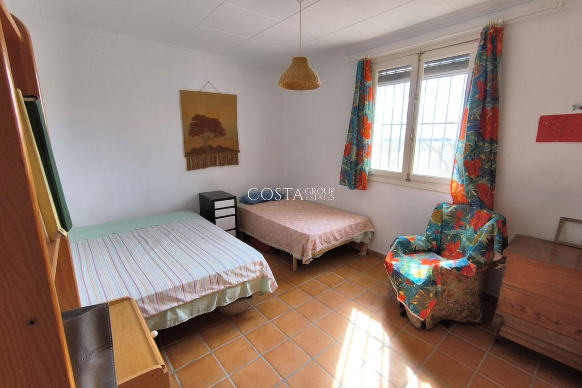 Odsprzedaż - Willa -
Yecla - Yecla Centro