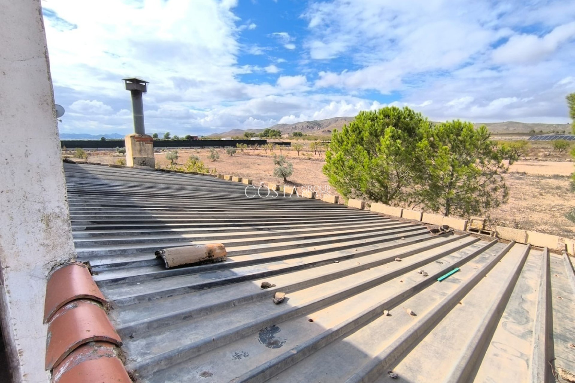 Odsprzedaż - Willa -
Yecla - Yecla Centro