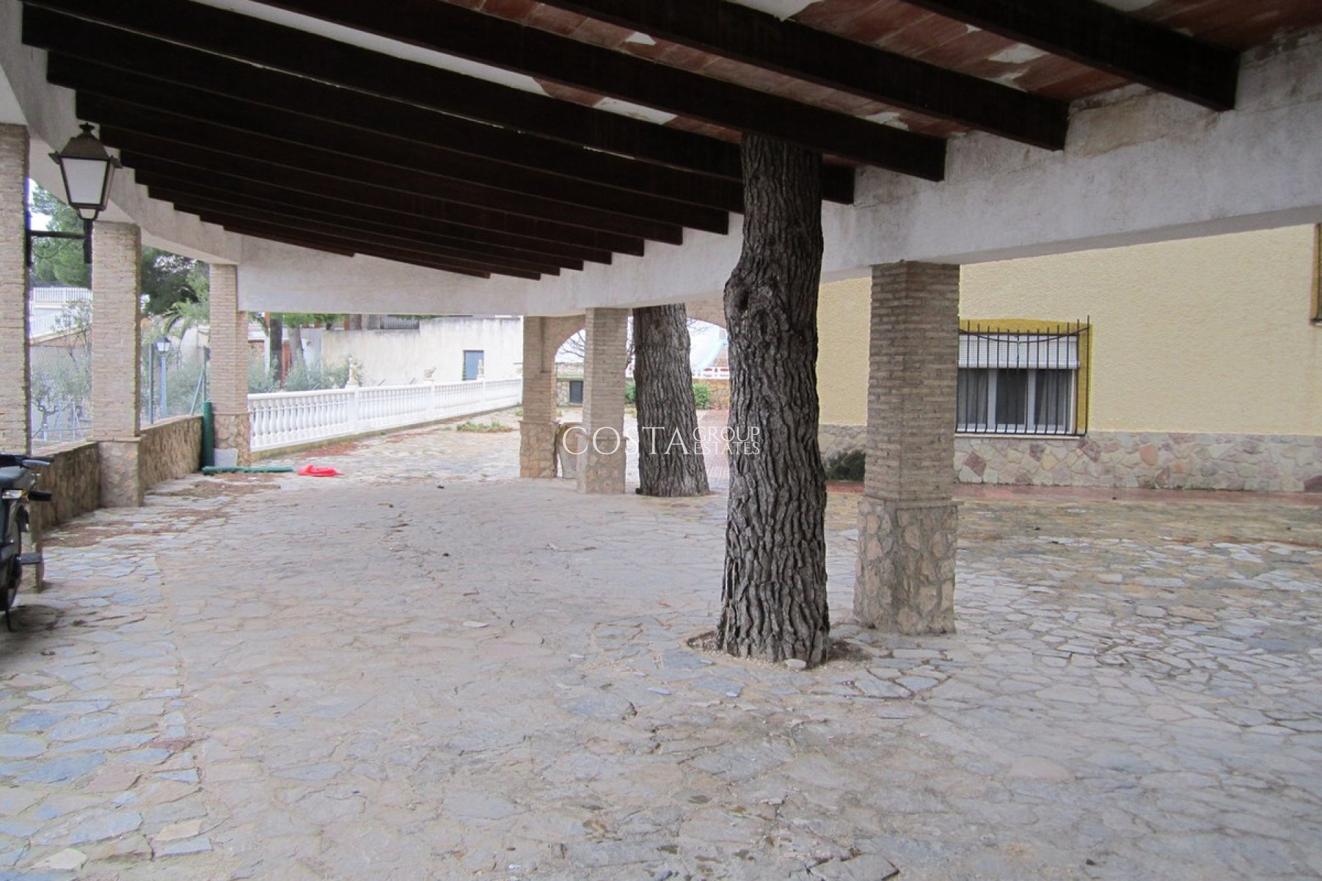 Odsprzedaż - Willa -
Yecla - Yecla Centro