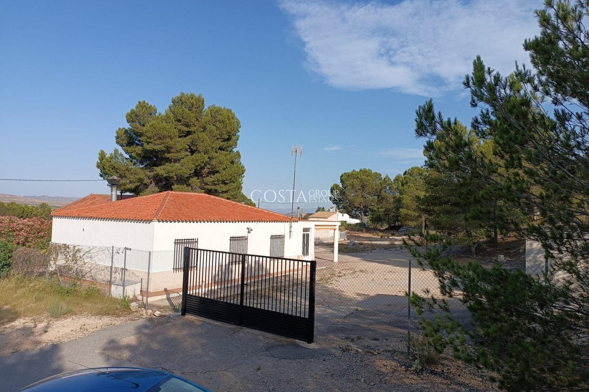 Odsprzedaż - Willa -
Yecla - Yecla Centro