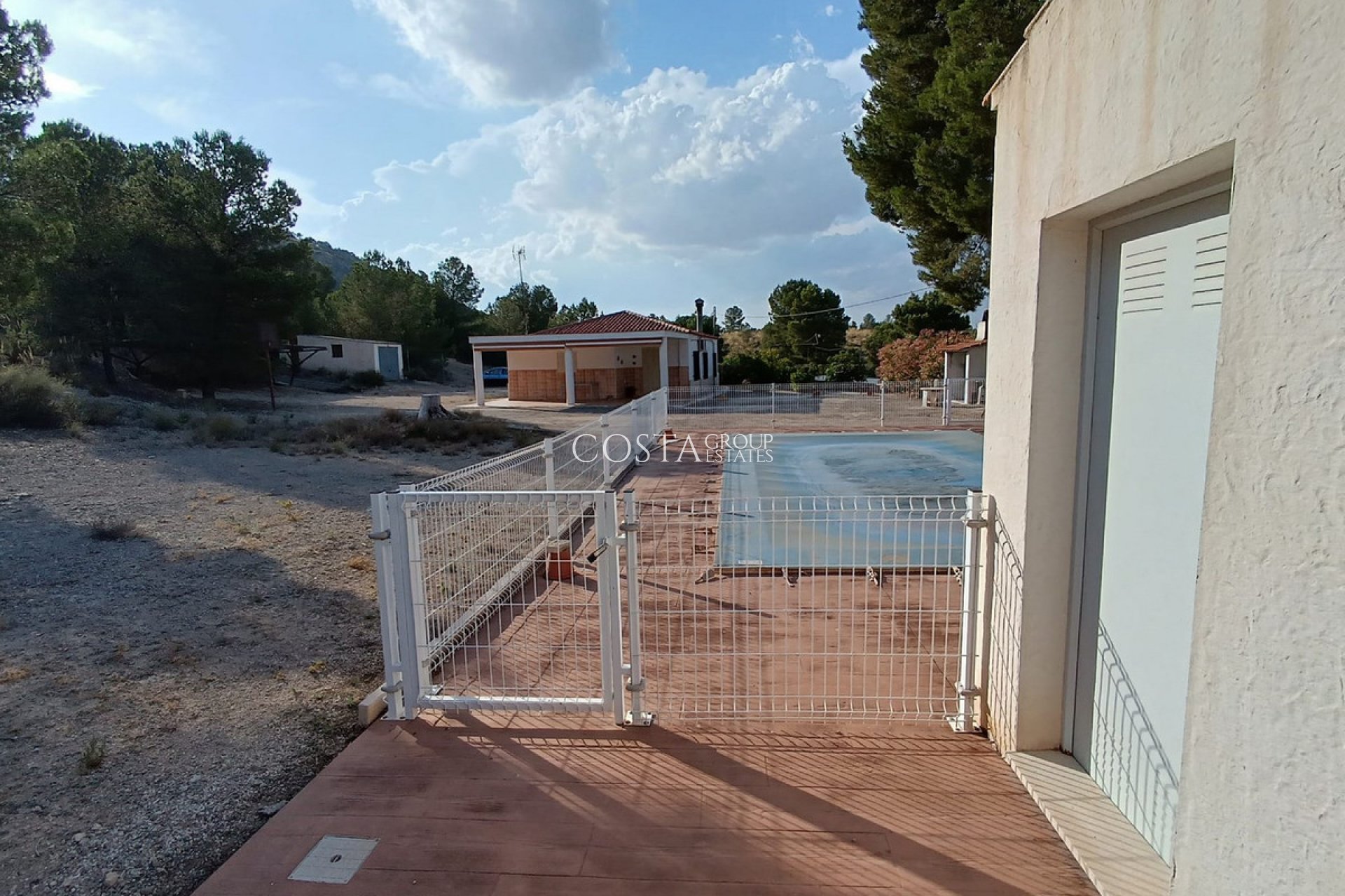 Odsprzedaż - Willa -
Yecla - Yecla Centro