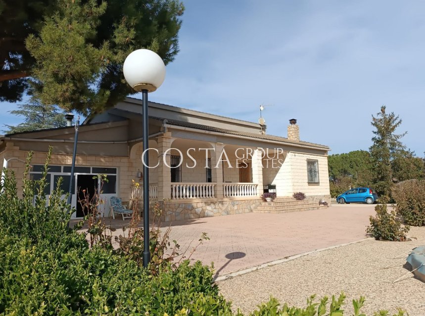 Odsprzedaż - Willa -
Yecla - Yecla Centro