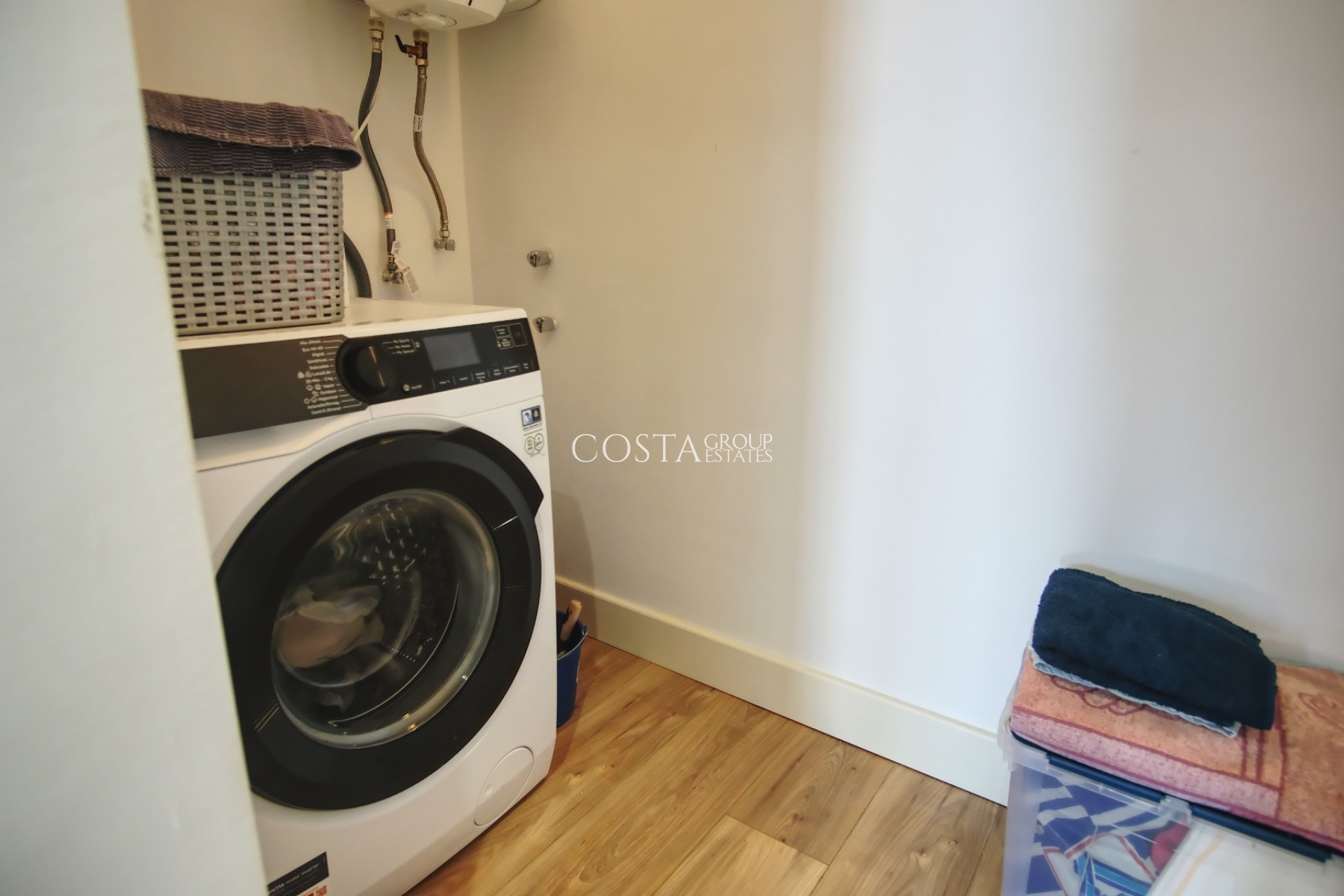 Resale - 4. Semi-detached villa -
Orihuela Costa - Costa Blanca South