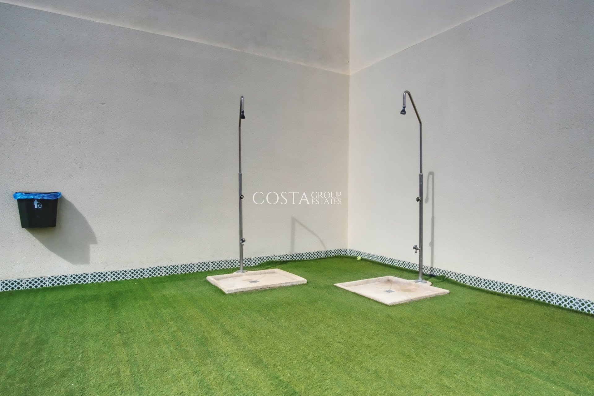 Resale - 4. Semi-detached villa -
Orihuela Costa - Costa Blanca South